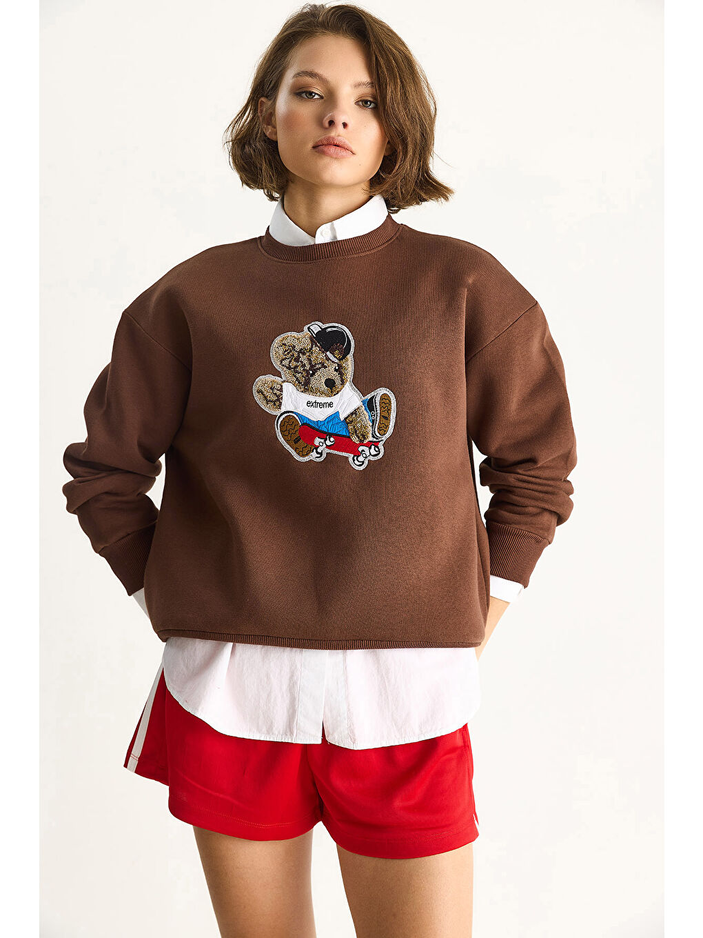 Kahverengi Kadın Teddy Nakış İşlemeli Bisiklet Yaka Salaş Sweatshirt-3