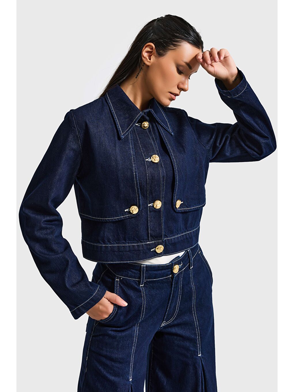 Kadın İndigo Renk 7s6-50 Crop Fit Viskon Kumaş Özel Tasarım Denim Ceket