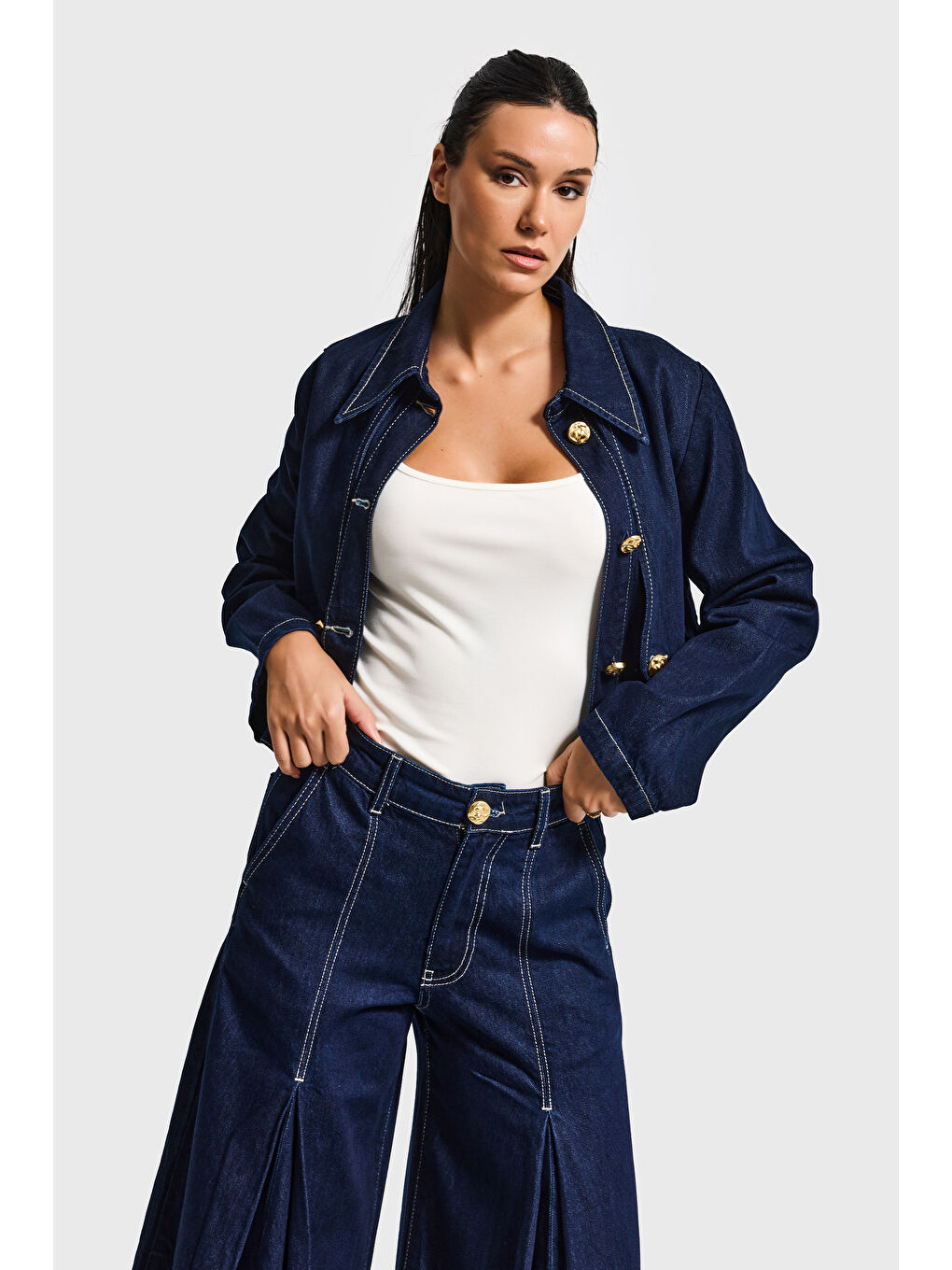 Kadın İndigo Renk 7s6-50 Crop Fit Viskon Kumaş Özel Tasarım Denim Ceket-1