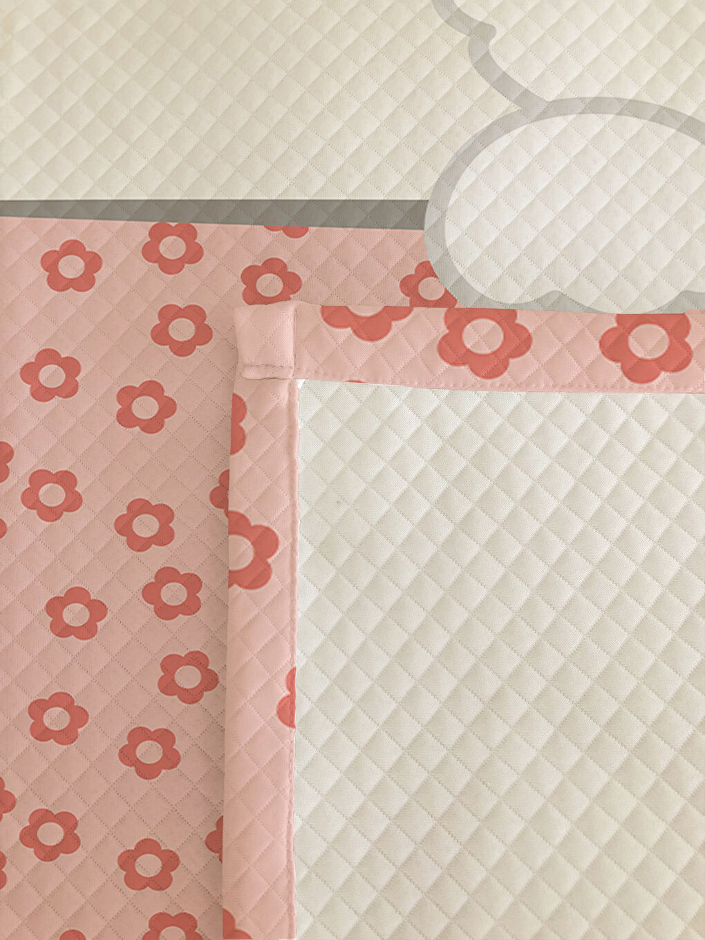 Karışık Sevimli Kedi Desenli Çocuk Pike Takımı - 160x220 Cm Pike 50x70 Cm Yastık Kılıfı-1