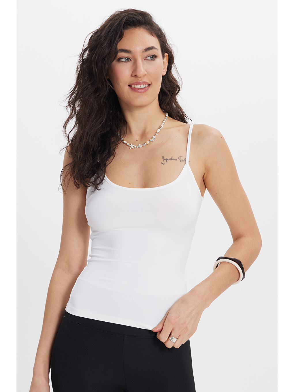 Kadın Slim Fit Dar Kesim Pamuklu Elastanlı İnce Askılı Ekru Atlet