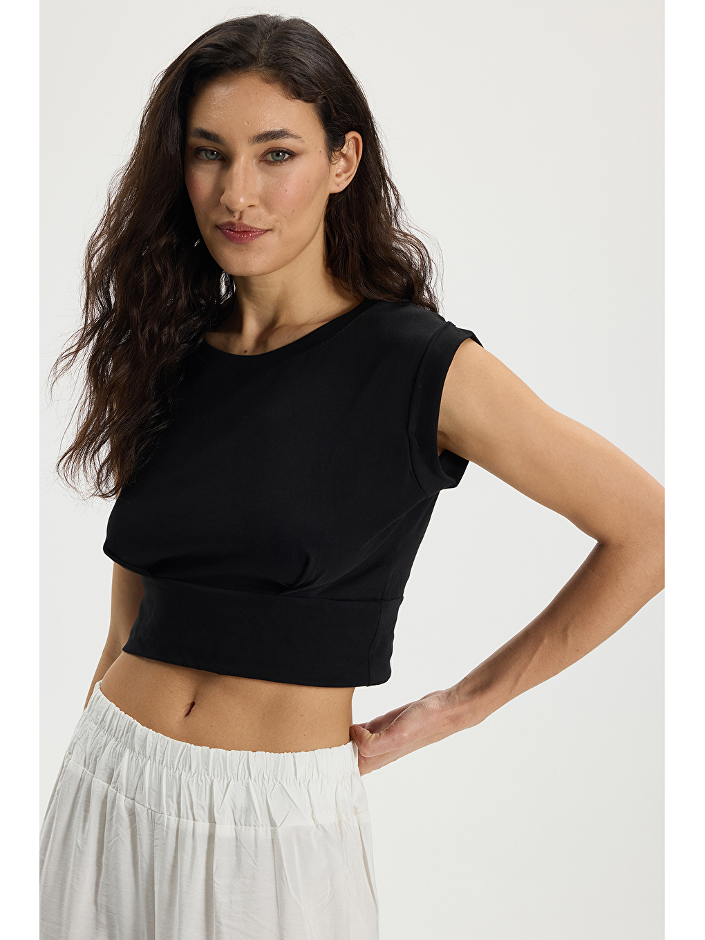 Siyah Kadin Kisa Pİlelİ Rdn-2320 Crop-2