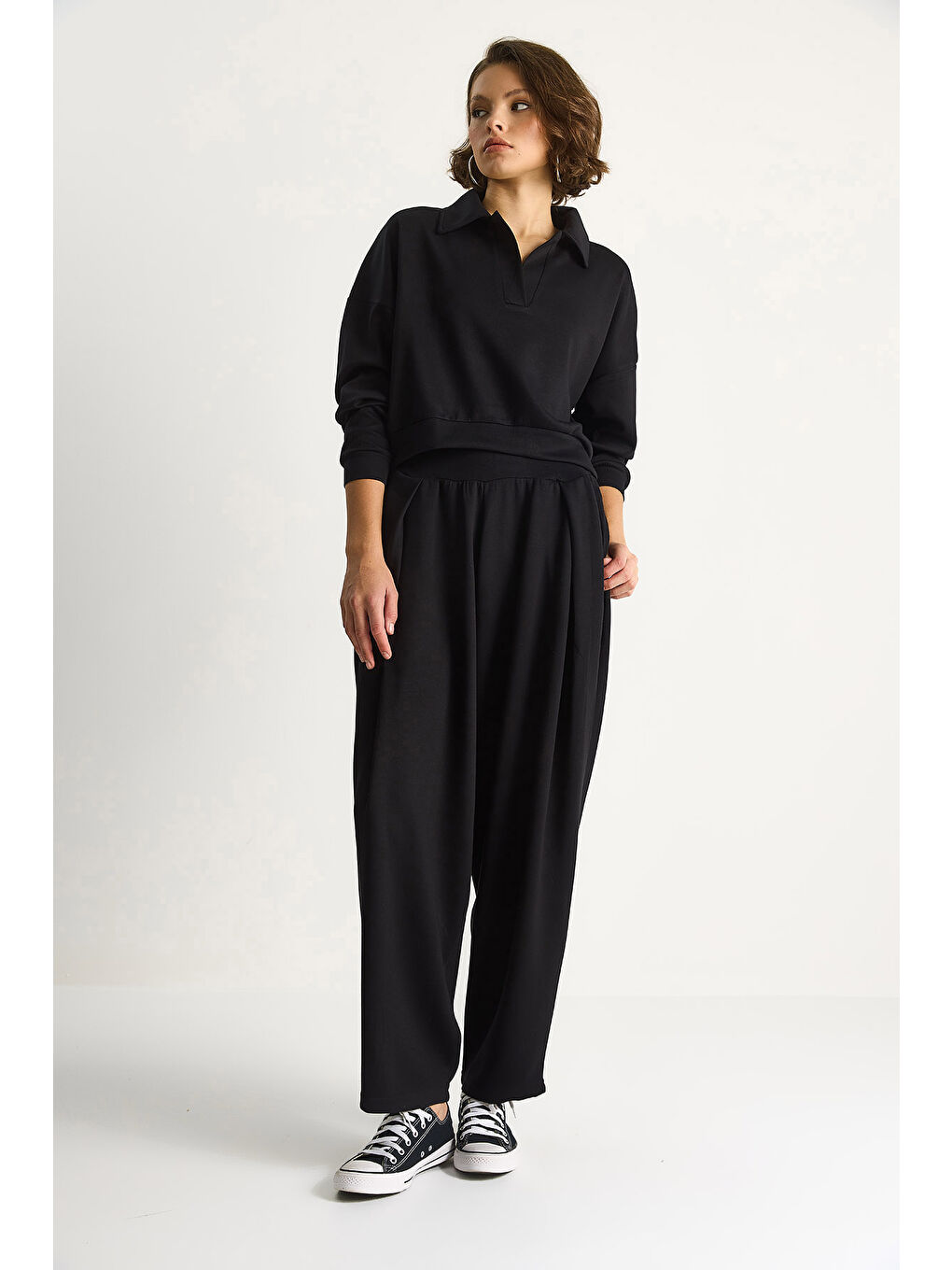 Siyah Kadın Yumuşuk Dokulu Polo Yaka Kısa Sweat Şalvar Viskon Dalgıç Takım-1