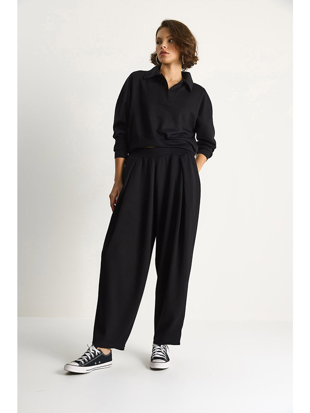 Siyah Kadın Yumuşuk Dokulu Polo Yaka Kısa Sweat Şalvar Viskon Dalgıç Takım-3