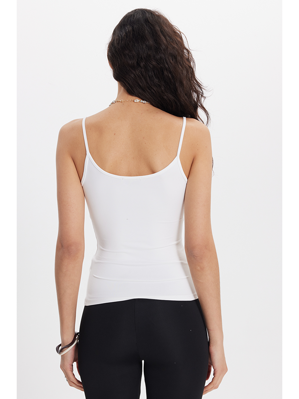 Kadın Slim Fit Dar Kesim Pamuklu Elastanlı İnce Askılı Ekru Atlet-2