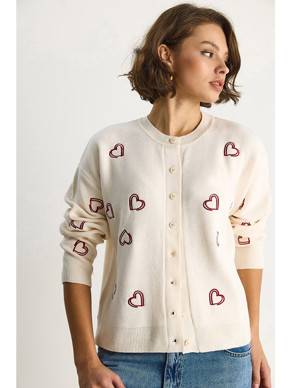 Ekru Kadın Kalp Nakışlı Bisiklet Yaka Triko Hırka TH-4