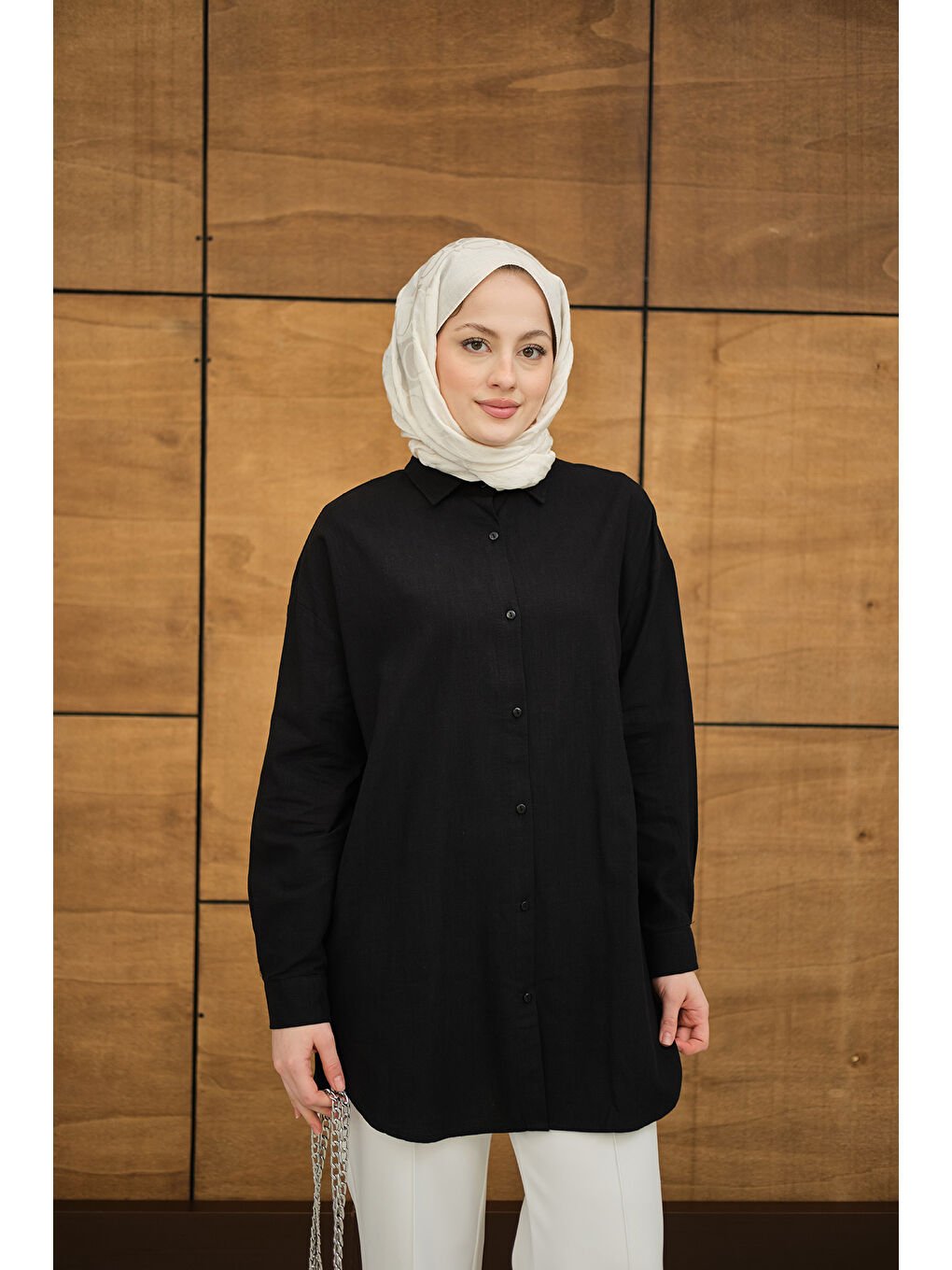 Kadın Şeffaf Düğme Detaylı Basic Gömlek Siyah