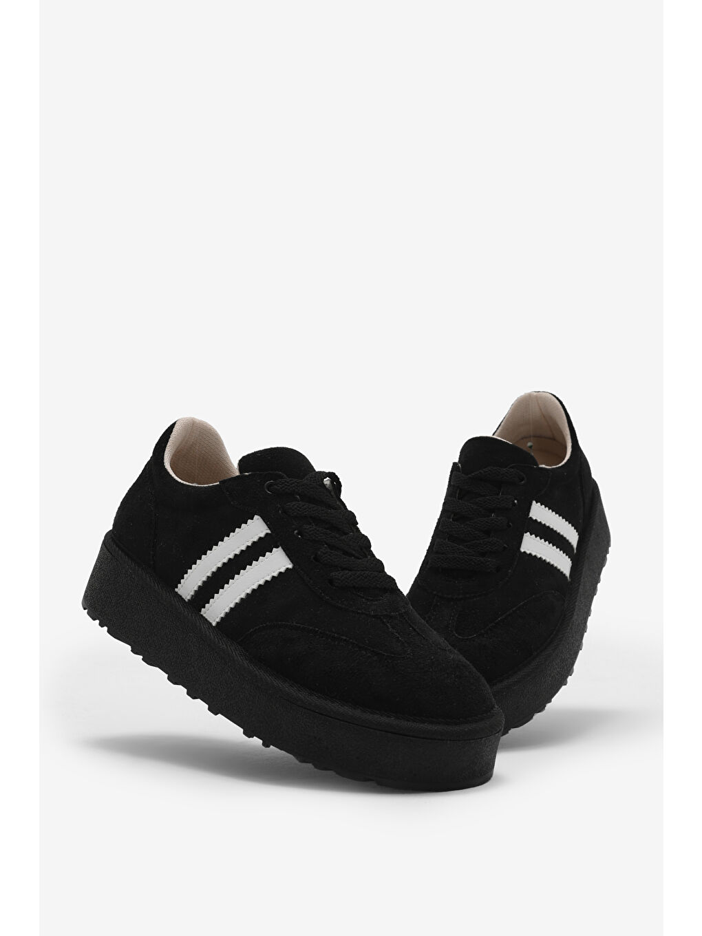 Kadın Siyah Kadın Süet Rahat Kalıp Sneaker