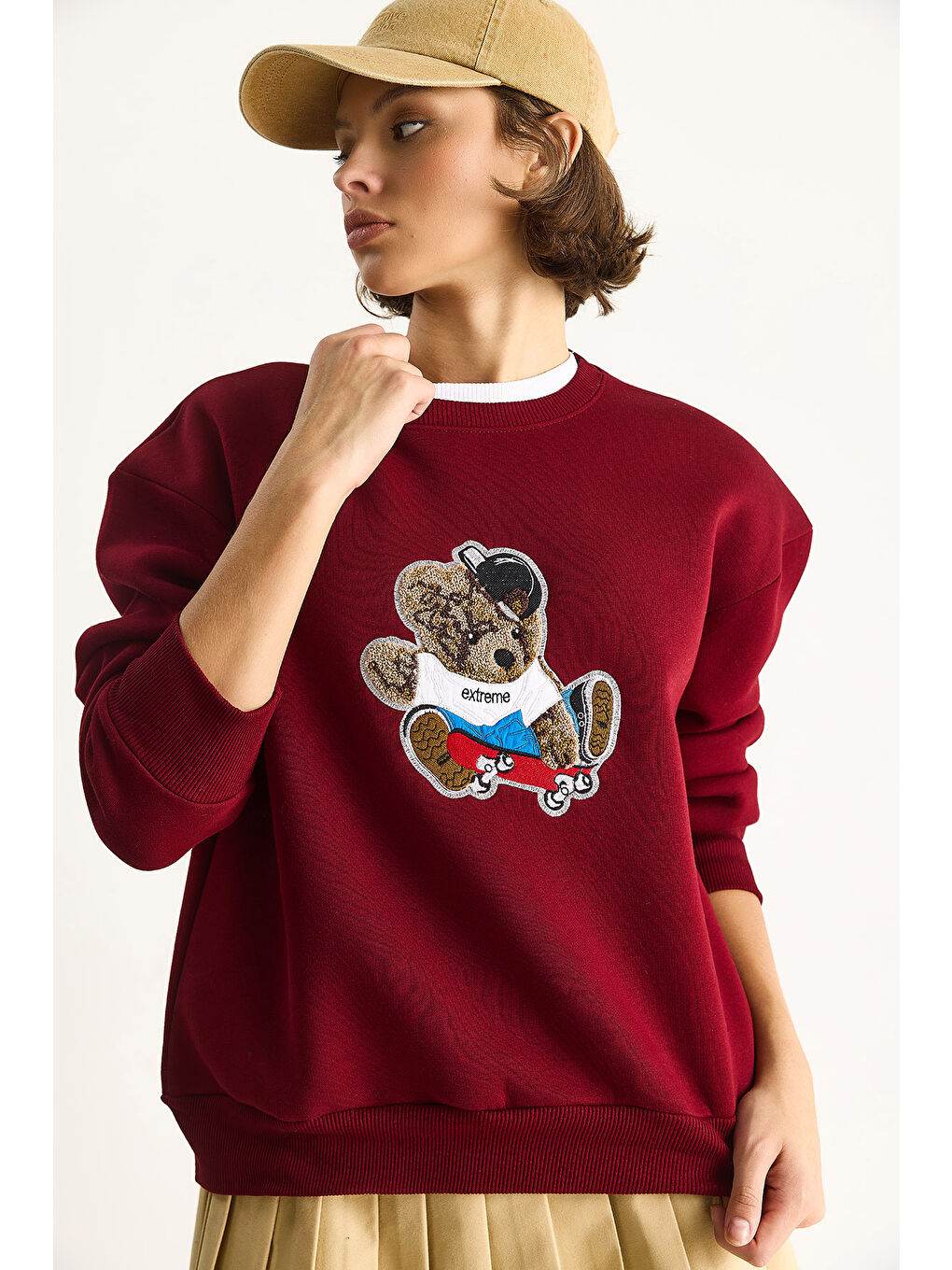 Bordo Kadın Teddy Nakış İşlemeli Bisiklet Yaka Salaş Sweatshirt-2