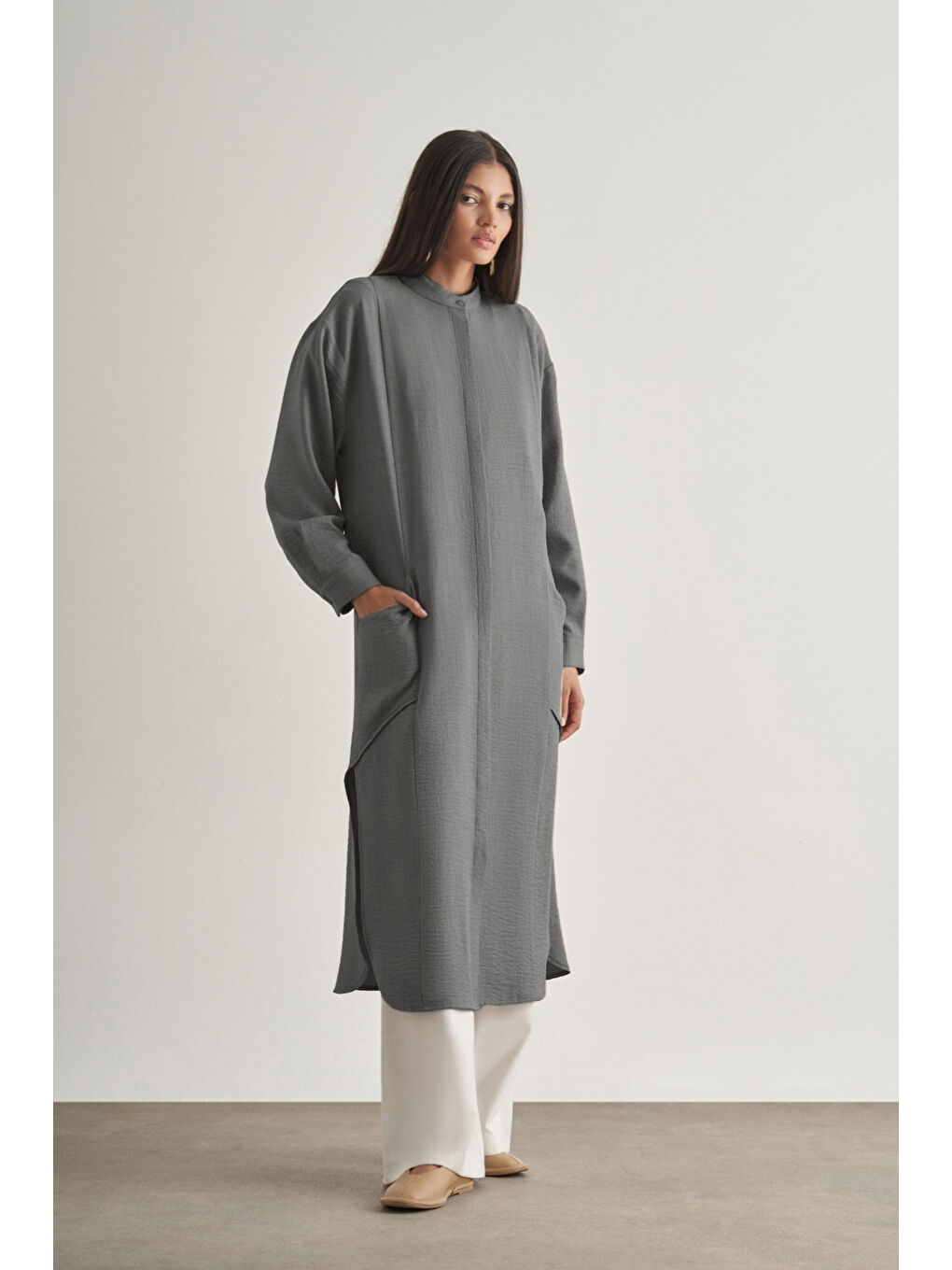 Keten Dokulu Verev Cepli Gri Uzun Tunik-1