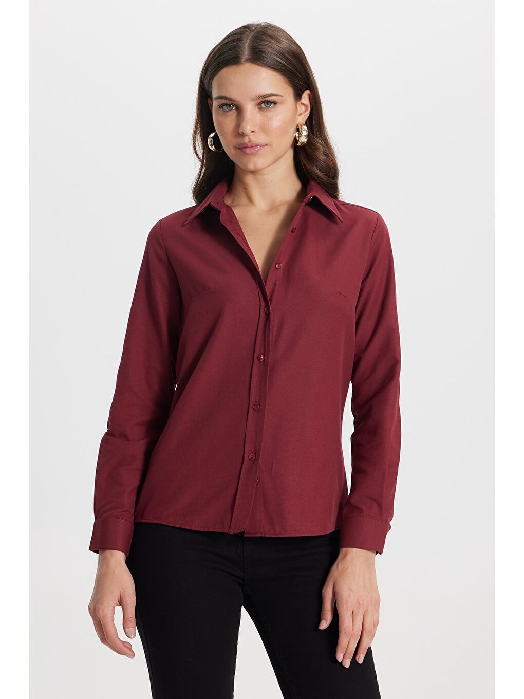 Kadın Slim Fit Dar Kesim Uzun Kollu Pamuklu Vücuda Oturan Dokulu Bordo Basic Gömlek-3