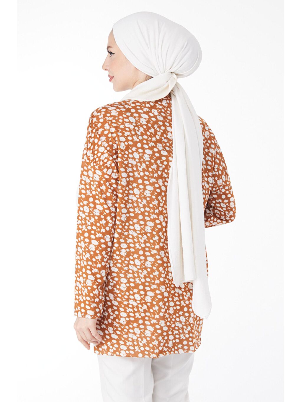 Bej Bisiklet Yaka Kadın Vizon Desenli Bluz - 24746-4