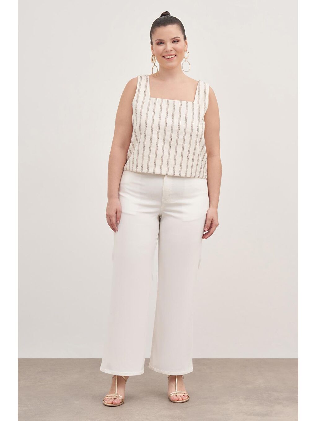 Mylinemoda Ekru Astarlı Kare Yaka Top - 2