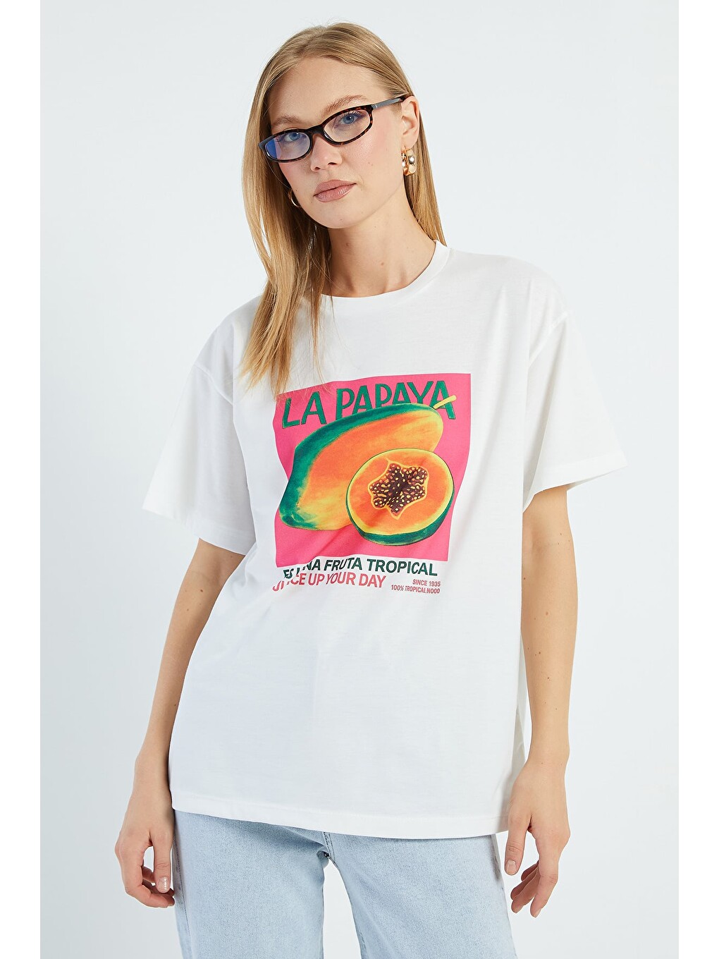 Beyaz Papaya Baskılı Bisiklet Yaka Salaş Tişört
