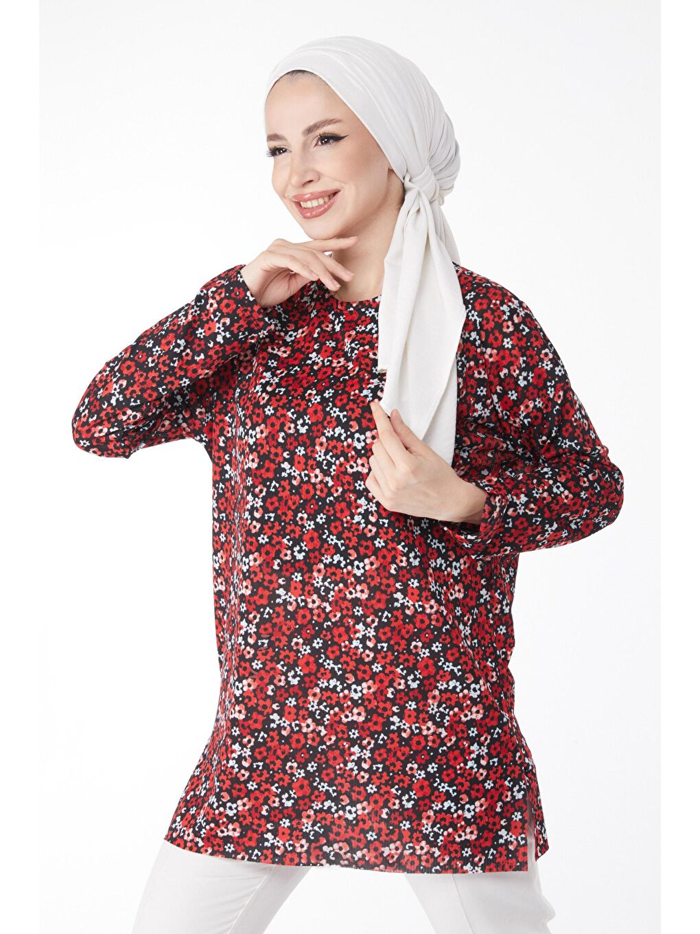 Bisiklet Yaka Kadın Kırmızı Mini Çiçek Desenli Bluz - 24734