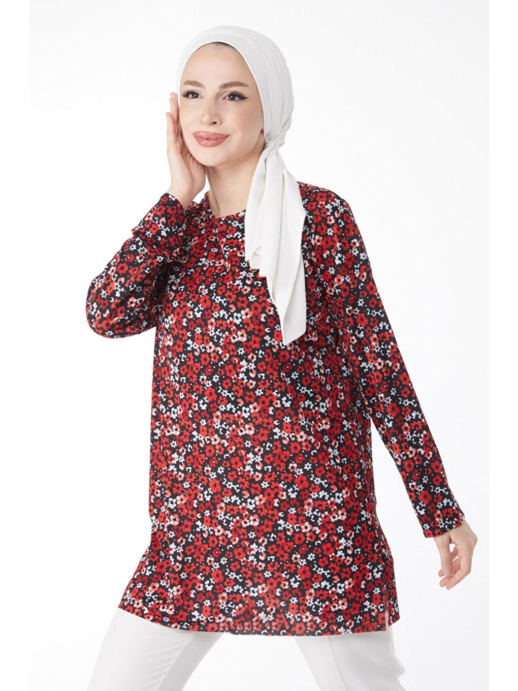 Bisiklet Yaka Kadın Kırmızı Mini Çiçek Desenli Bluz - 24734-2