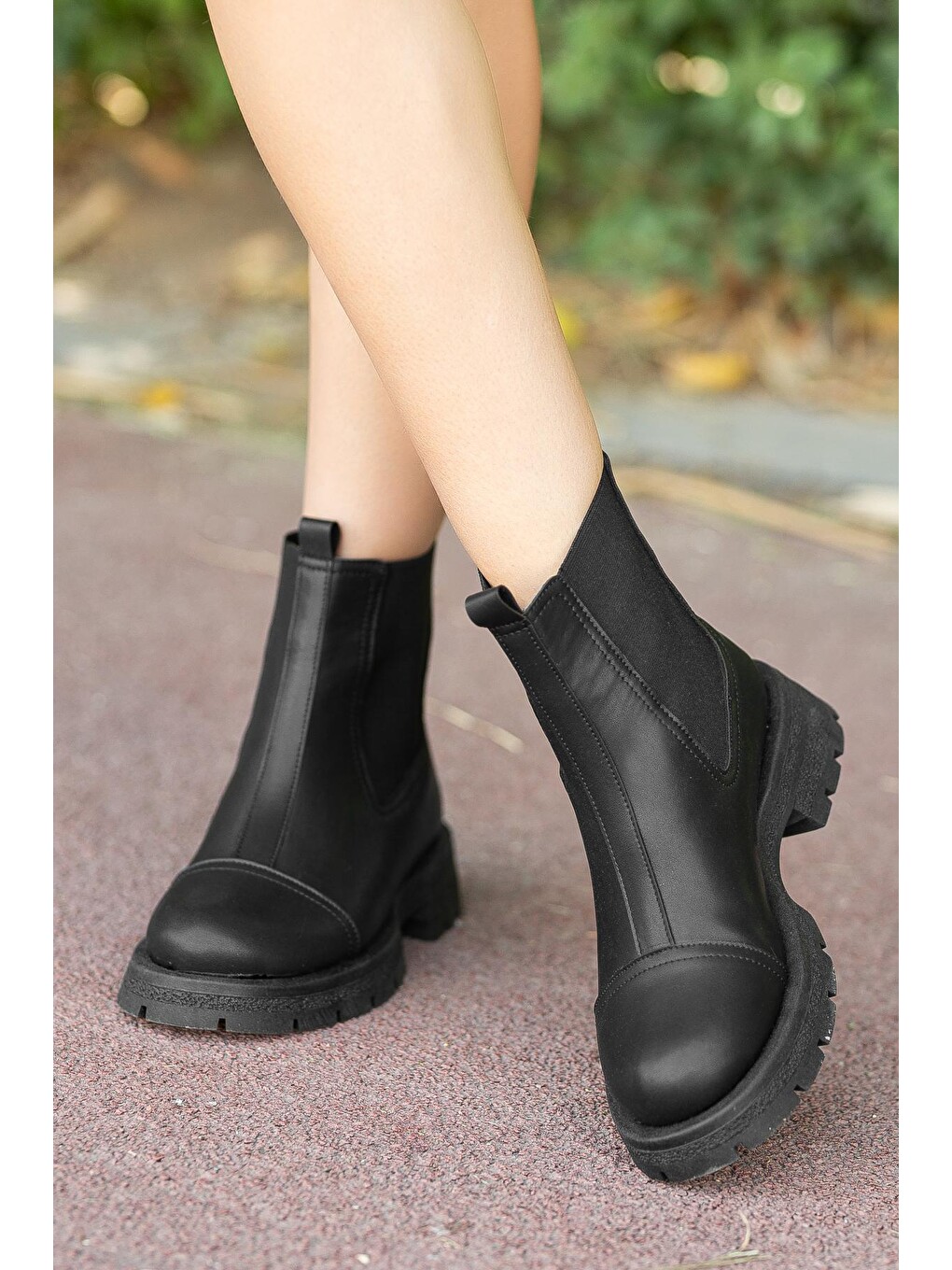 Siyah D752 Soğuk Geçirmez Kışlık Kadın Bot & Bootie-1