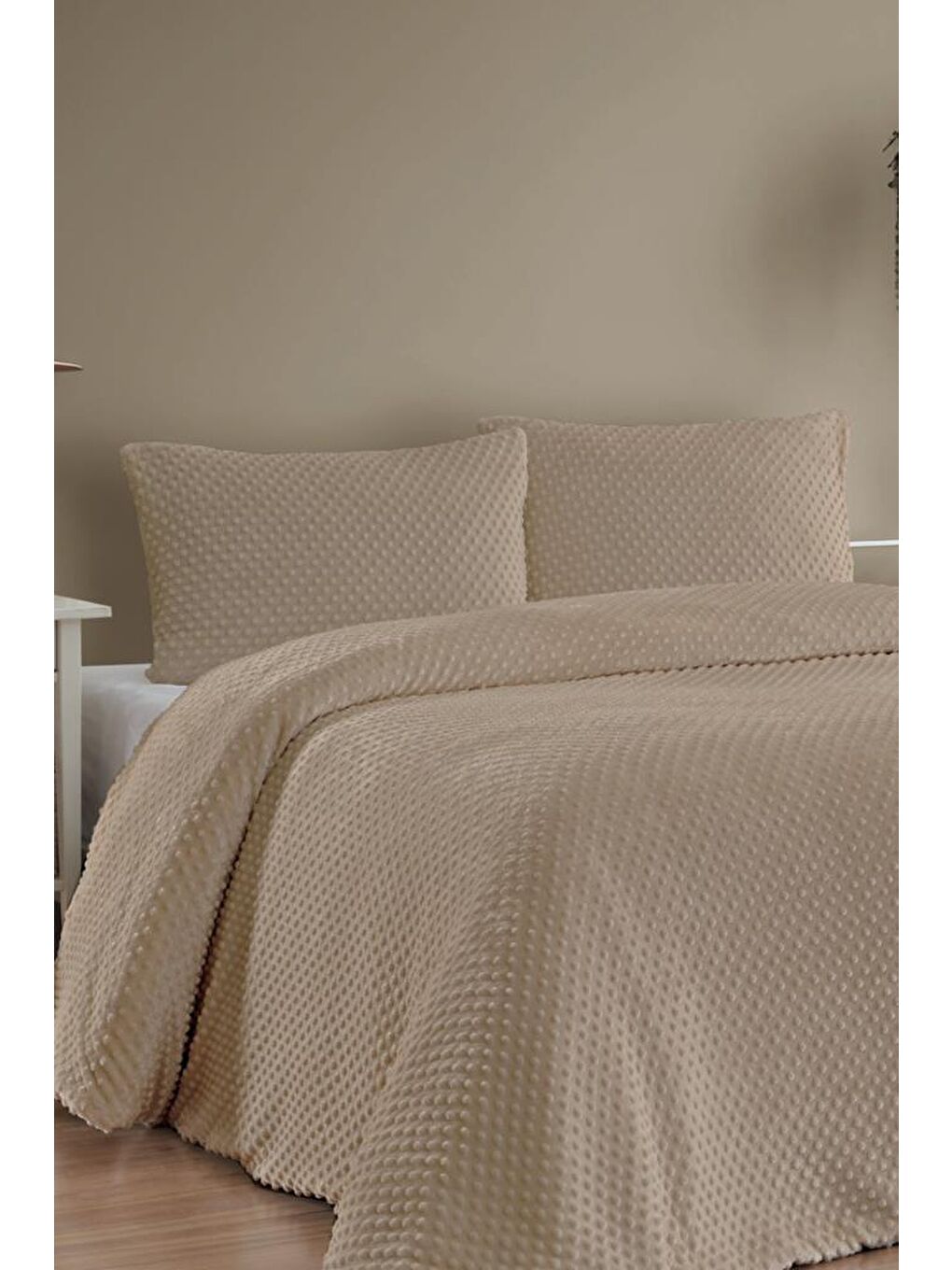 Kahverengi Merinos Velora Tomurcuk Çift Kişilik Comforter Set Camel