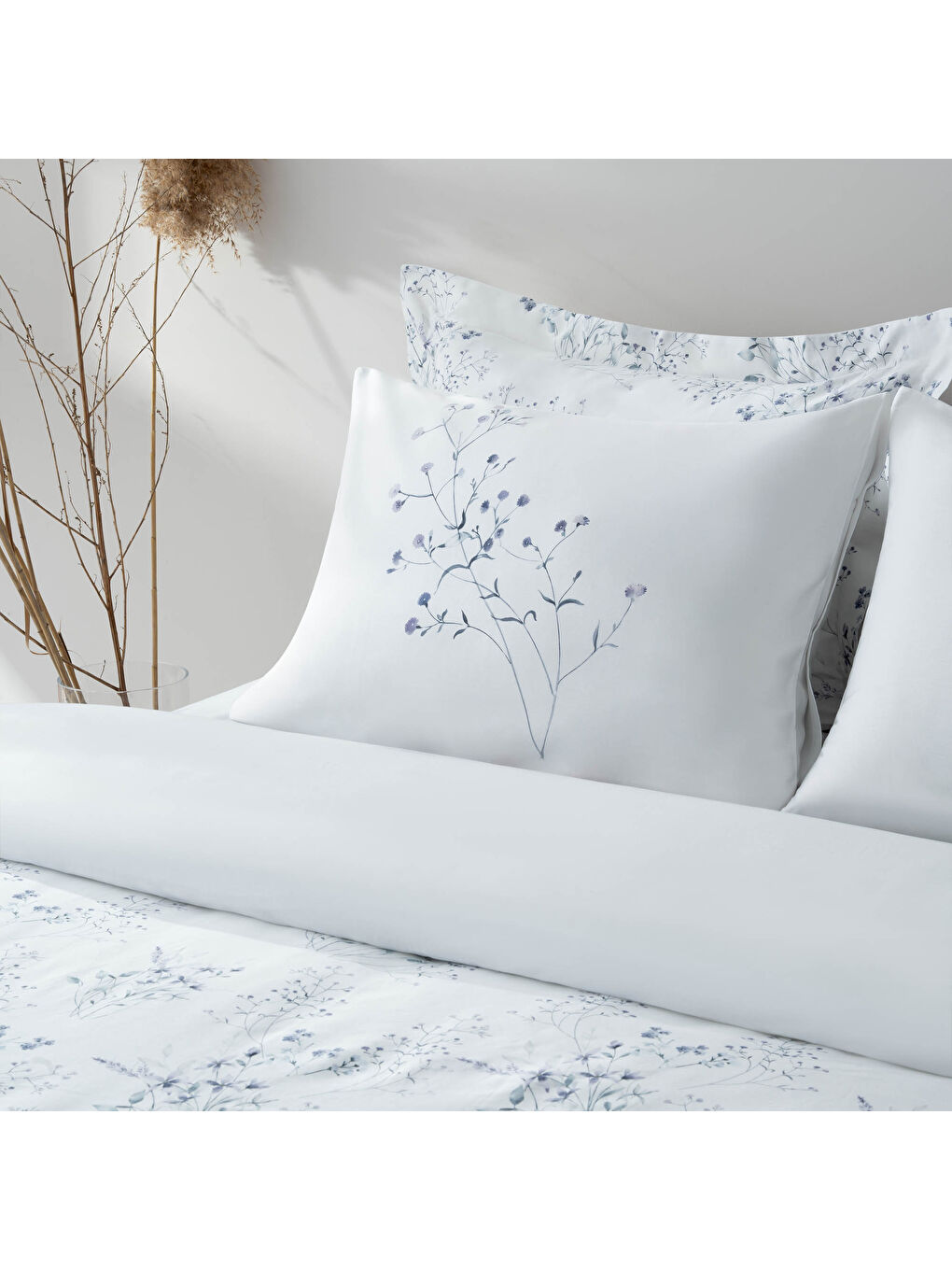 Ekru Lavena Çift Kişilik Nevresim Takımı %100 Pamuk 210 TC 83 Tel Saten Digital Baskılı Krem-Lila-1