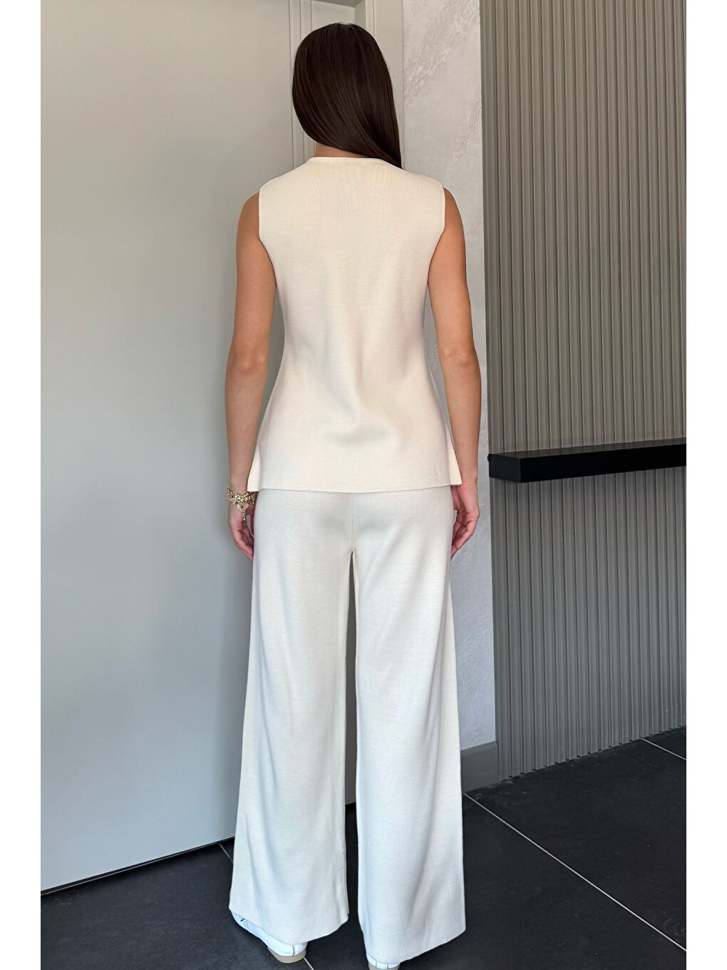 Ekru Kadın Taş İşlemeli Triko Pantolon Yelek İkili Takım-3