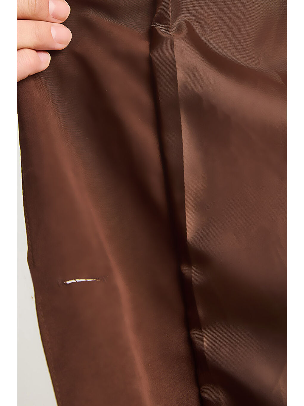 Kahverengi Kadın Kapüşonlu Astarlı Cep Detaylı Orta Boy Mevsimlik Trençkot-4