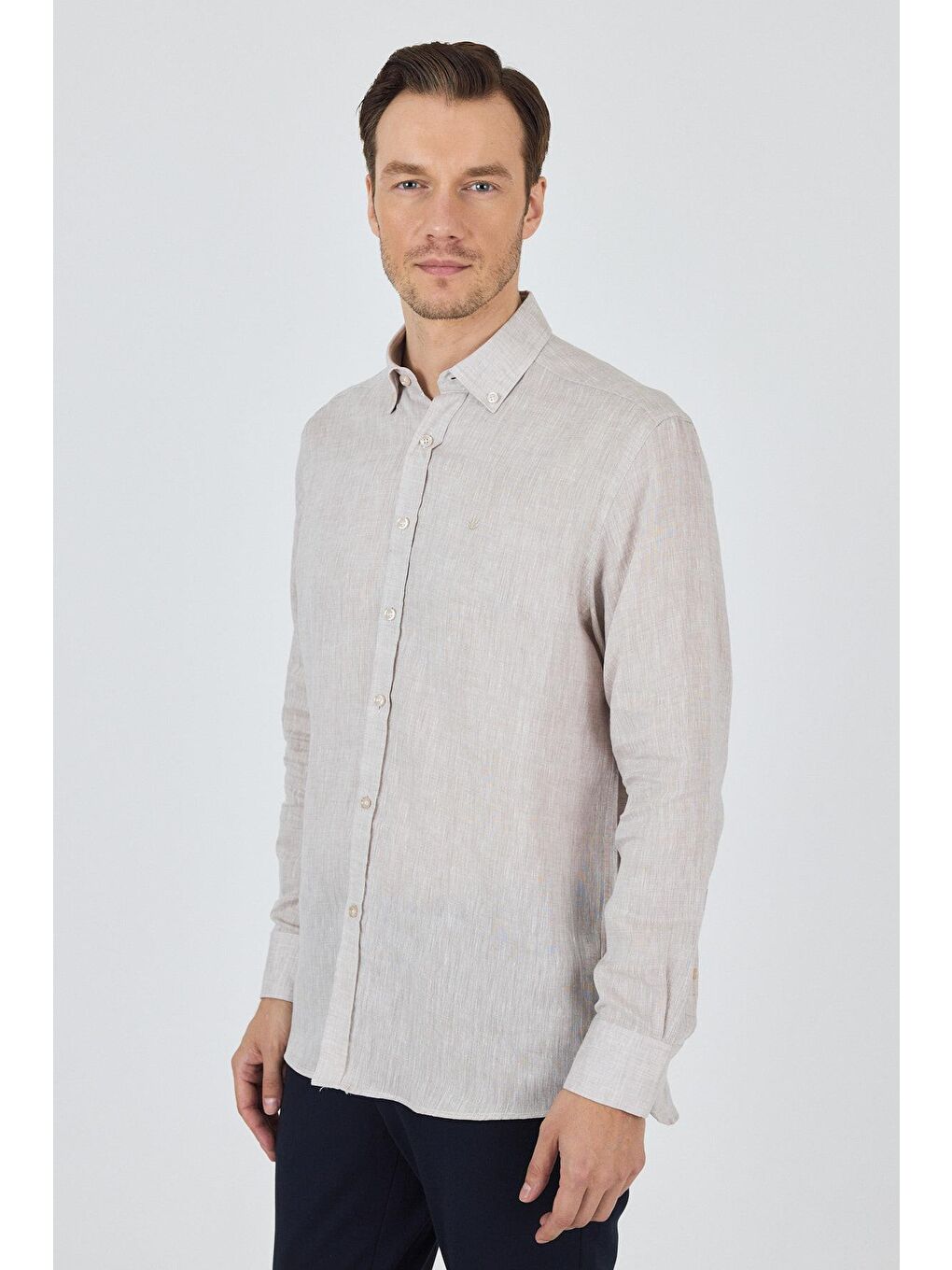 Kahverengi Uzun Kol Düz Keten Düğmeli Yaka Cepsiz Casual Comfort Fit Gömlek 1004250114-2