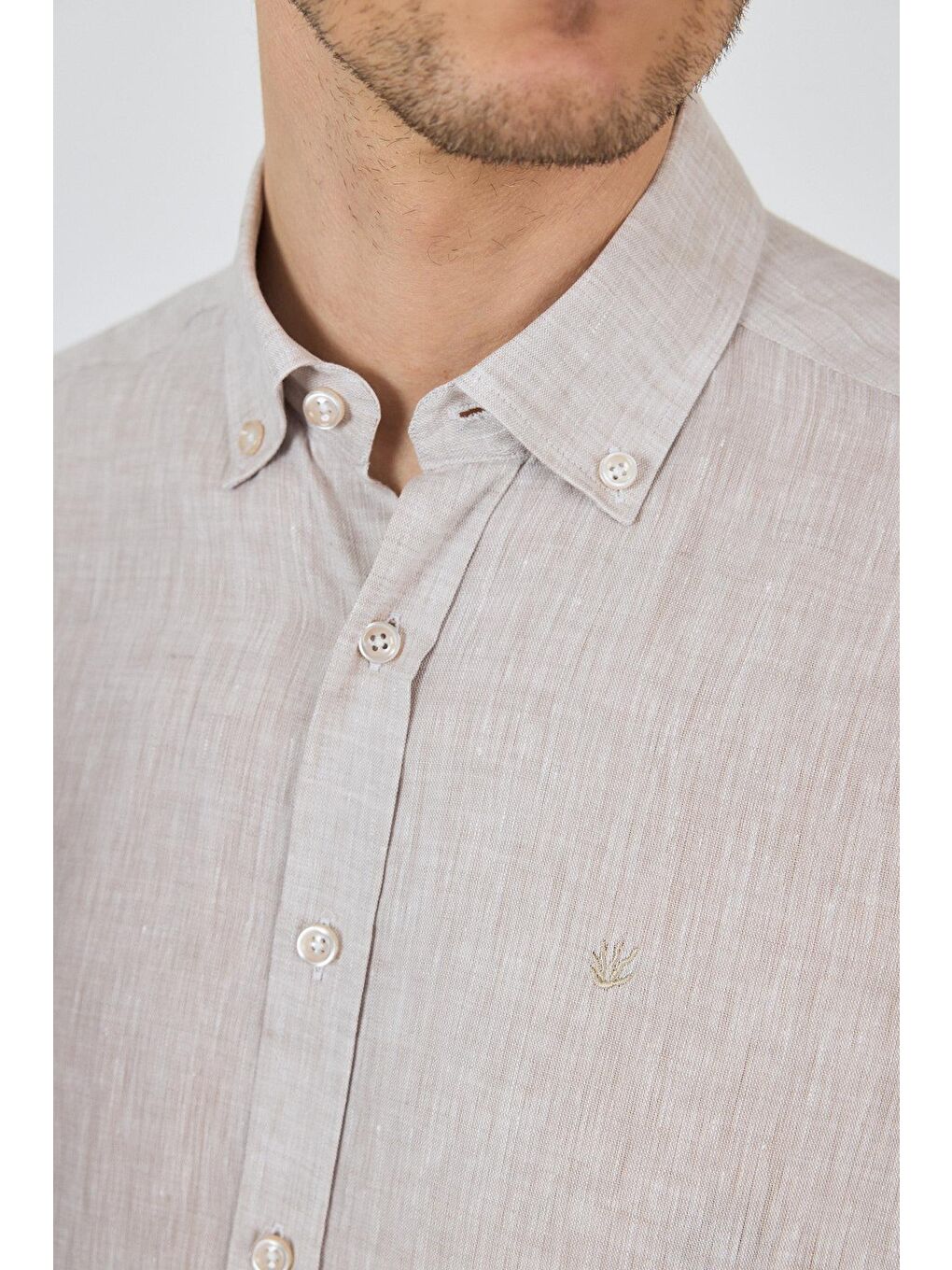 Kahverengi Uzun Kol Düz Keten Düğmeli Yaka Cepsiz Casual Comfort Fit Gömlek 1004250114-3