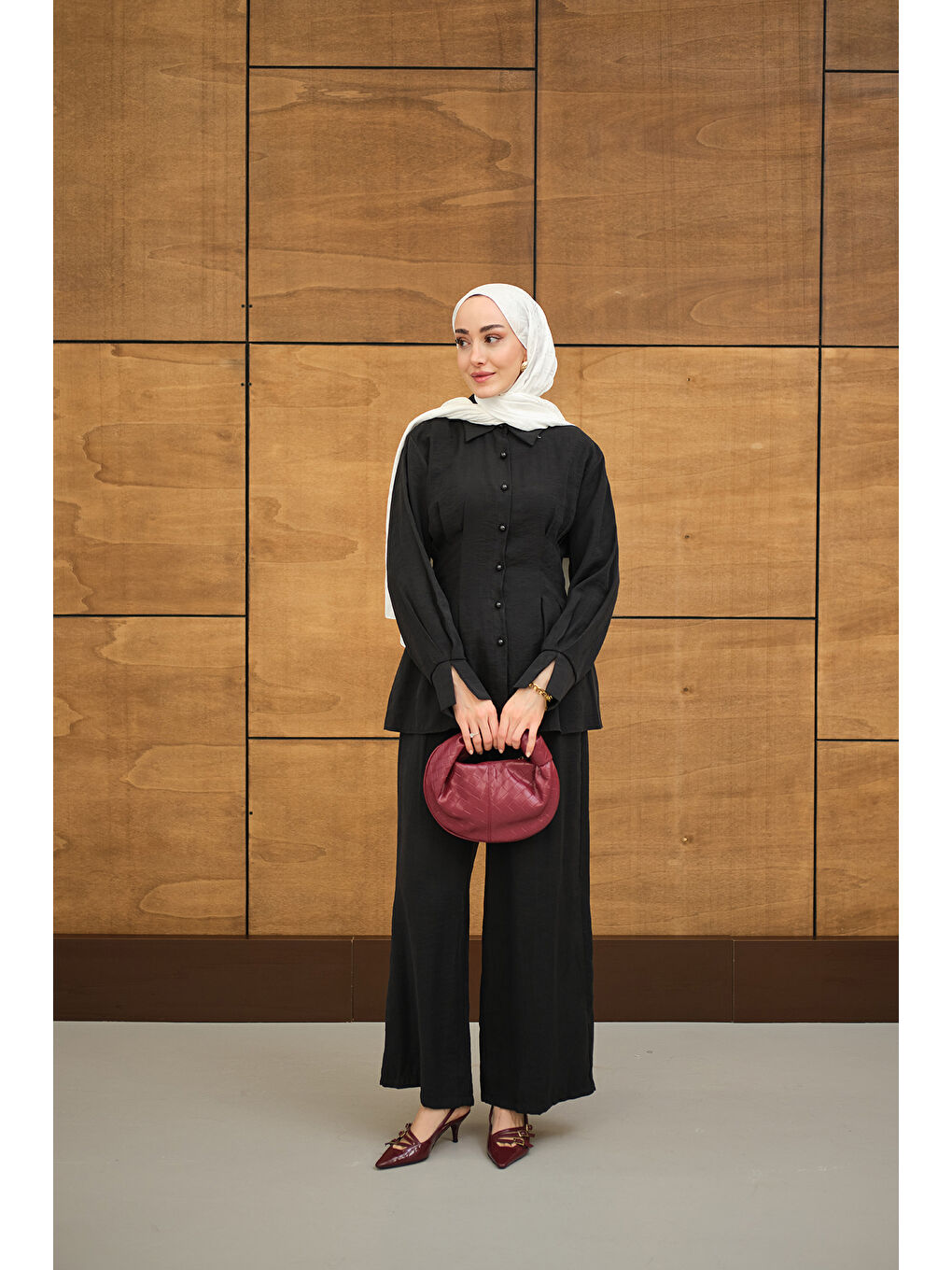 Kadın Beli Pile Detay İki Kemerli Gömlek Yaka Takım Siyah-3