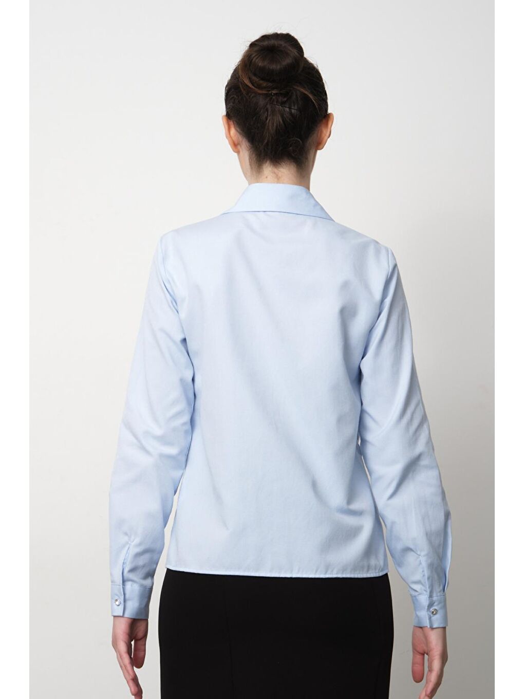 Pera Moda Mavi Kadın Beyaz Slim Fit Pamuklu Ofis Gömleği - 1