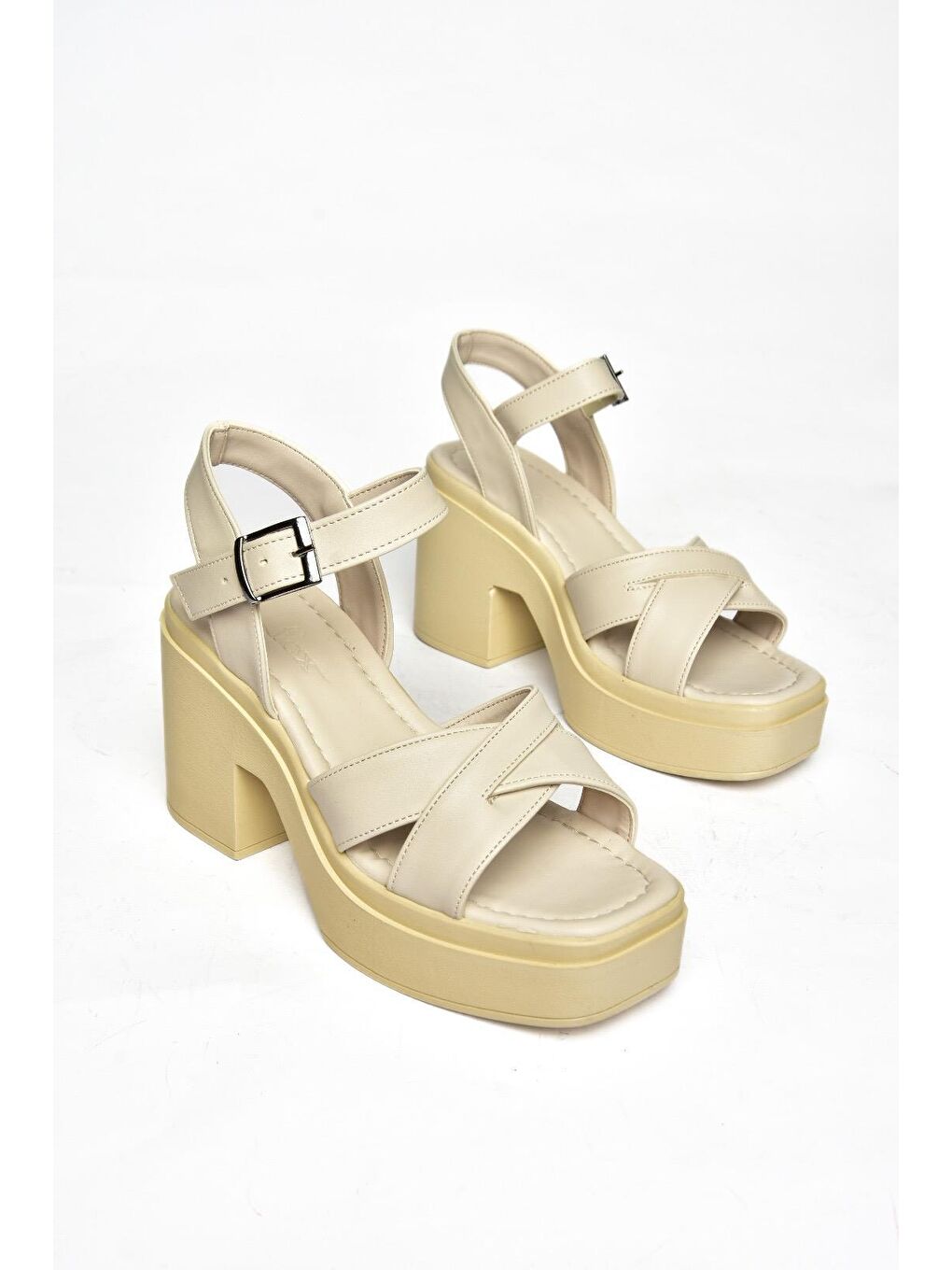 S9960230 Bej Kadın Sandalet-2