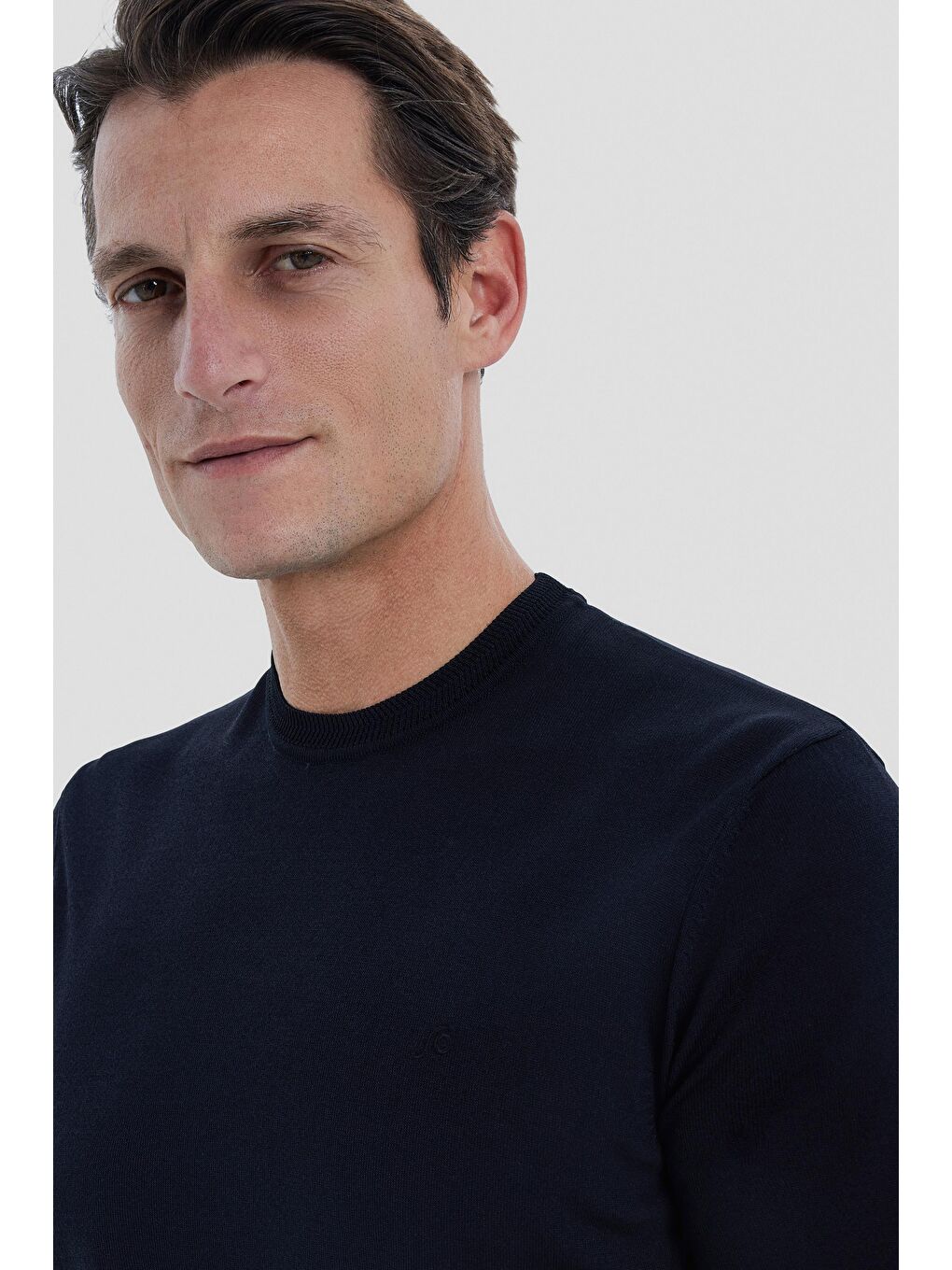 Siyah Slim Fit Triko Bisiklet Yaka Tişört-4