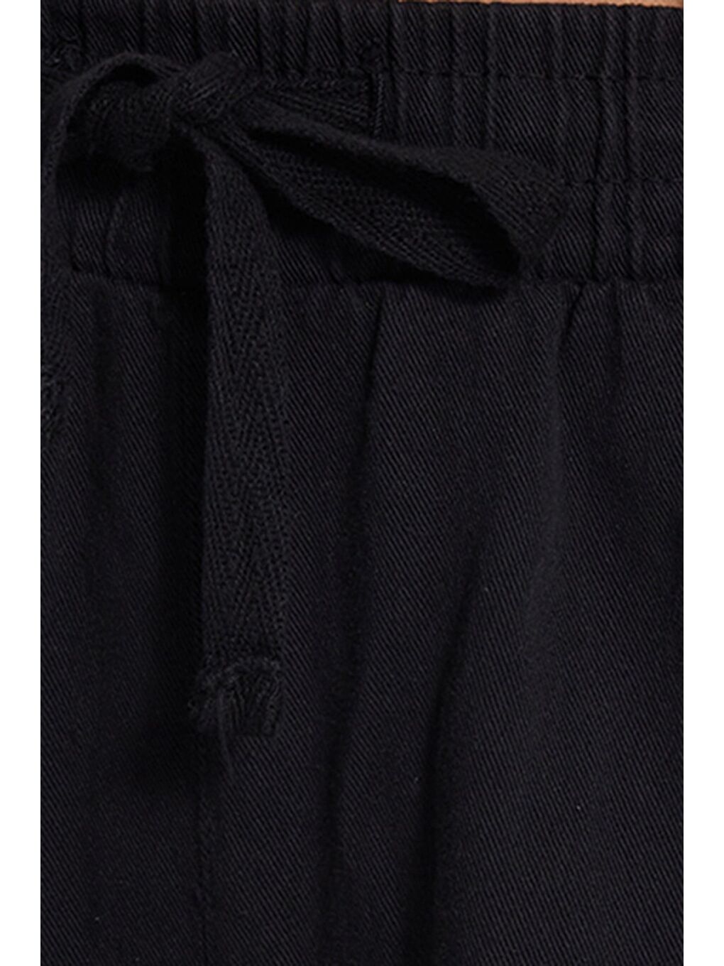 Kadın Relax Fit Rahat Kesim %100 Pamuk Beli Bağcıklı Lastikli Çift Cepli Siyah Pantolon-4
