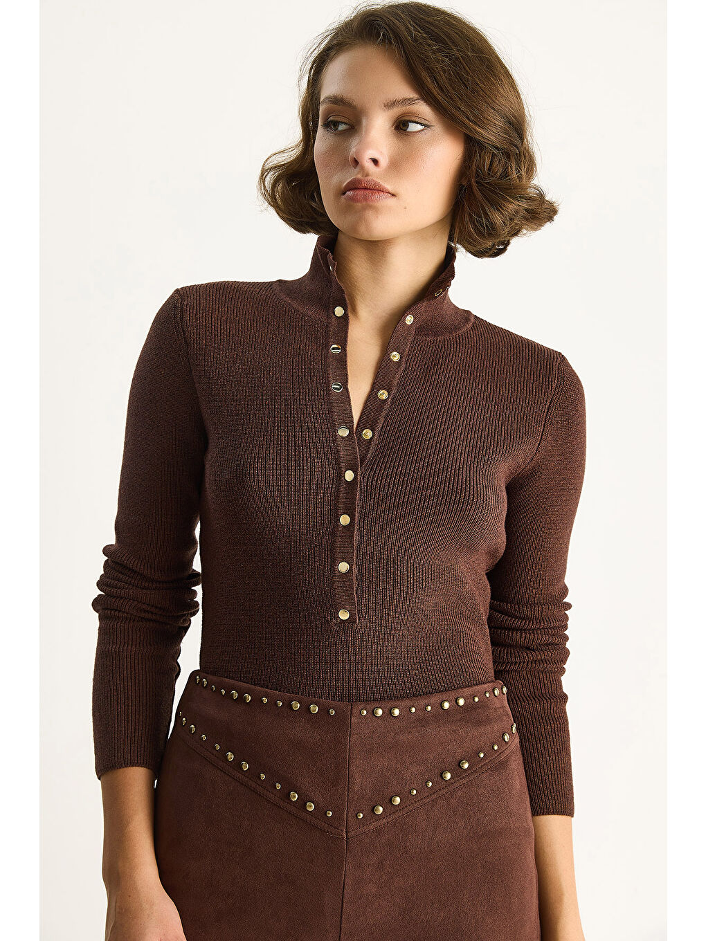 Kahverengi Kadın Çıtçıtlı Fitilli Dik Yaka Uzun Kollu Basic Triko Bluz TK-1