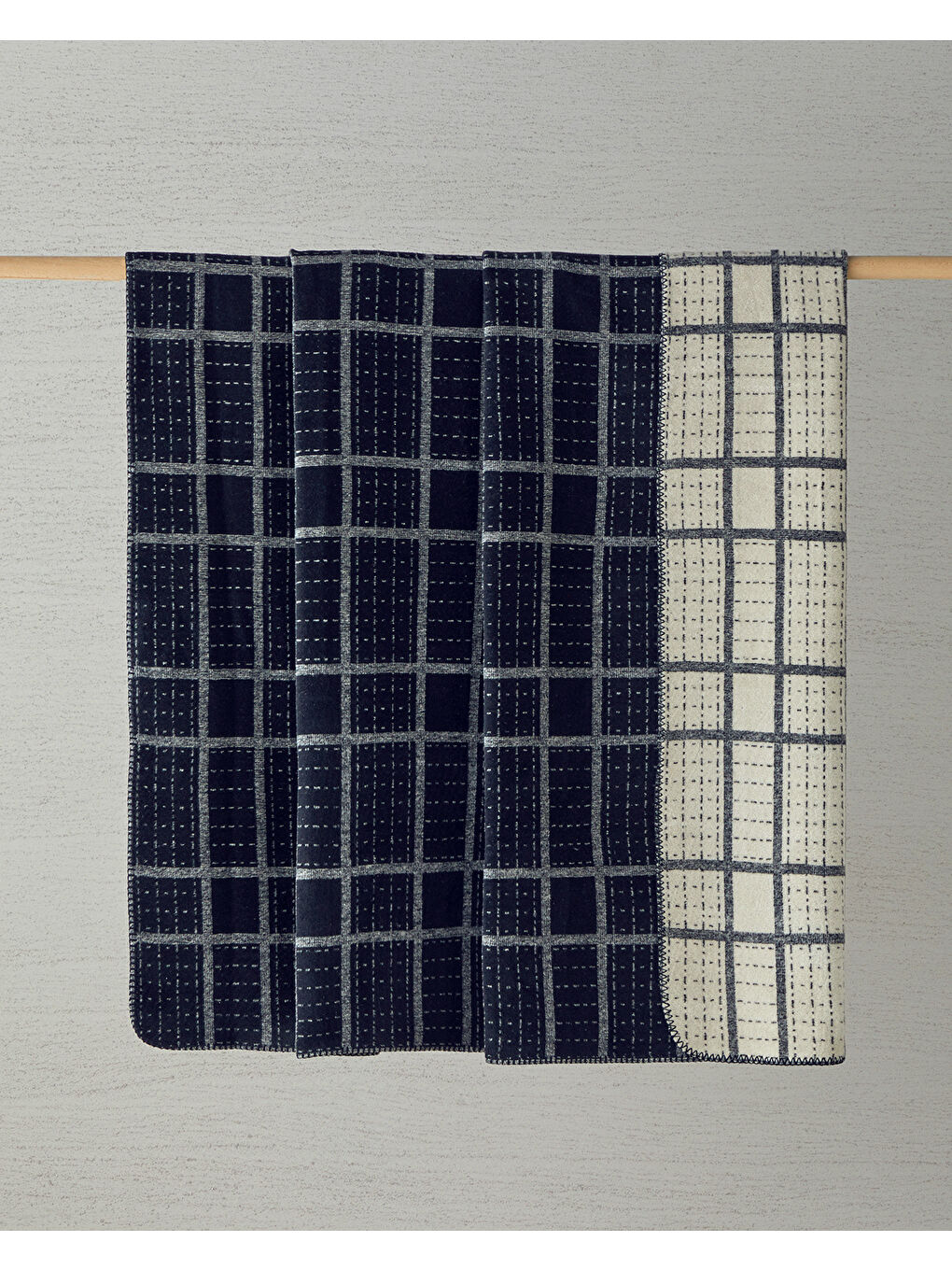 Intense Stripe Pamuklu Tek Kişilik Battaniye 150x200 cm Siyah