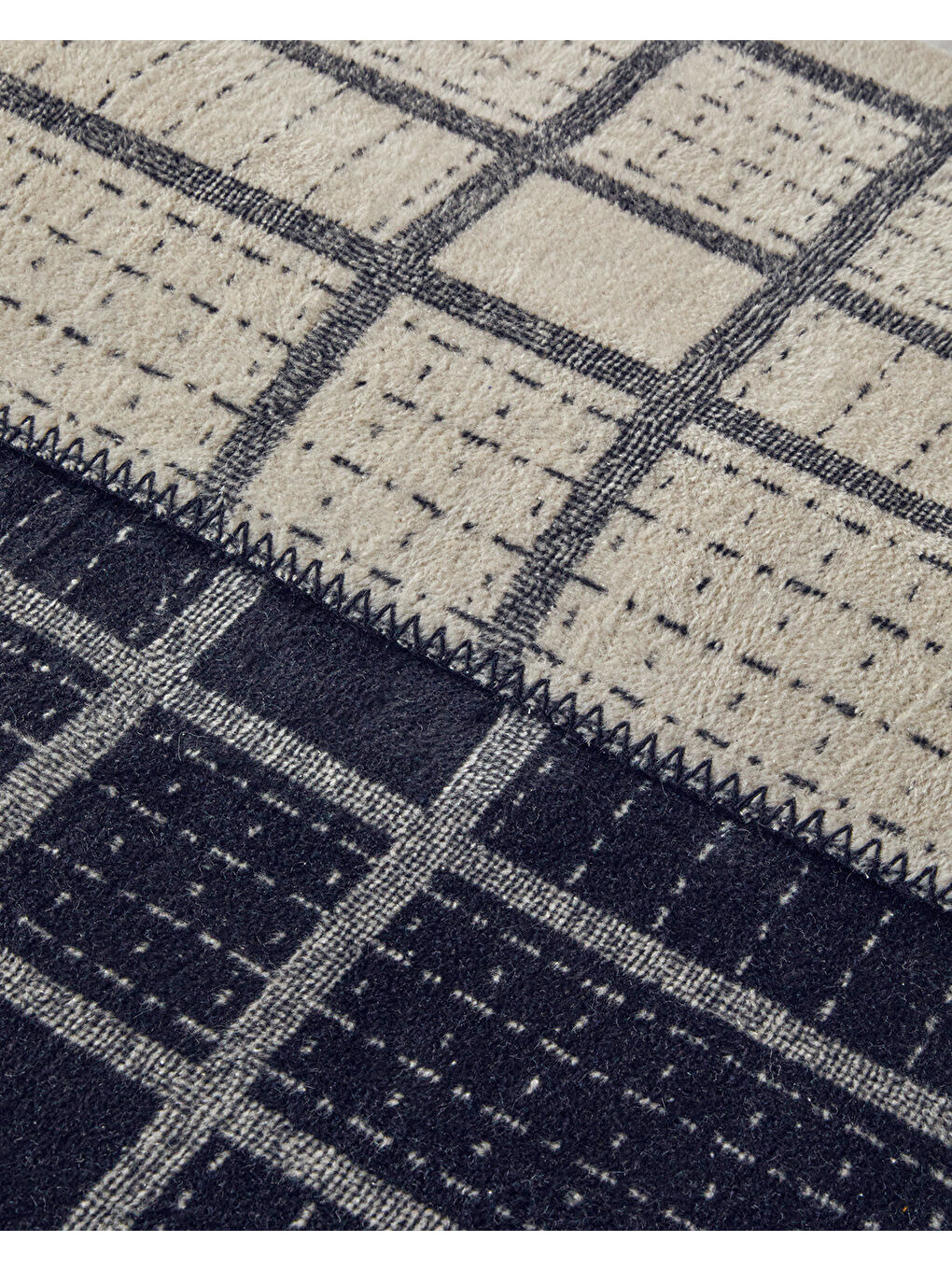 Intense Stripe Pamuklu Tek Kişilik Battaniye 150x200 cm Siyah-2