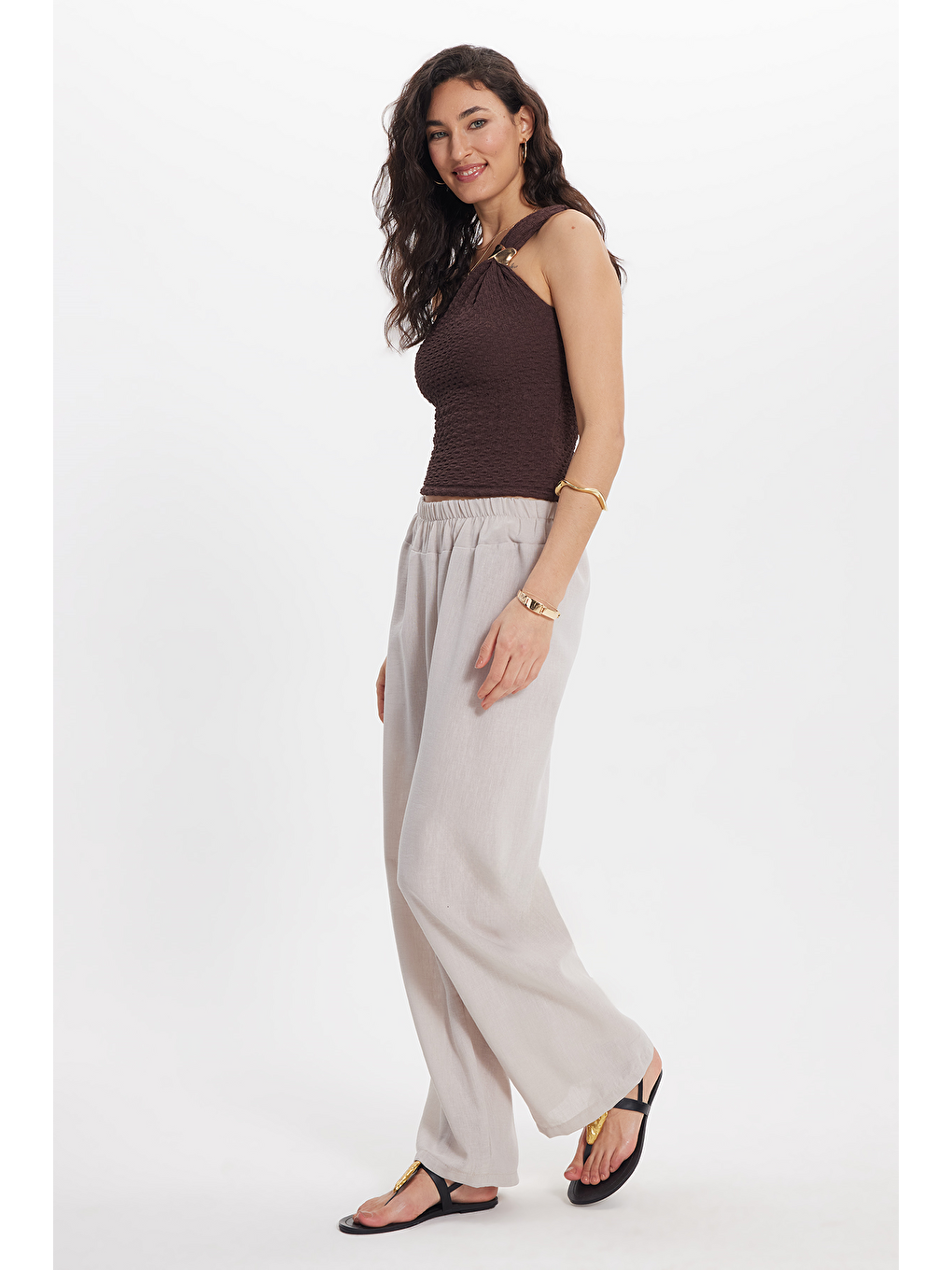 Kadın Relax Fit Rahat Kesim Beli Lastikli Bej Pantolon-3