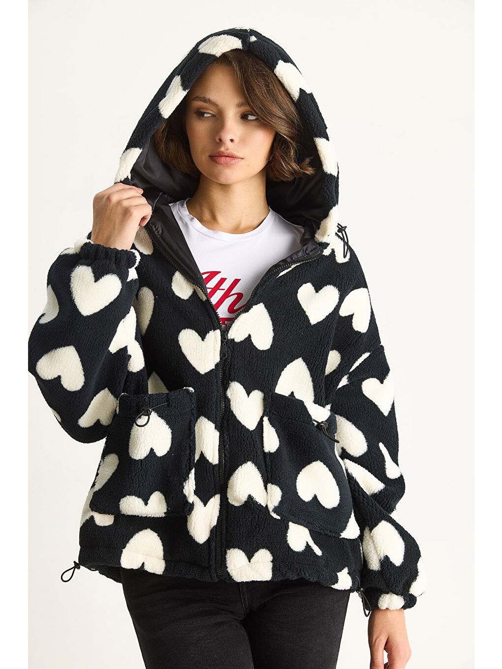 Siyah Kadın Kalpli Kapüşonlu Oversize Pelüş Mont RI-1