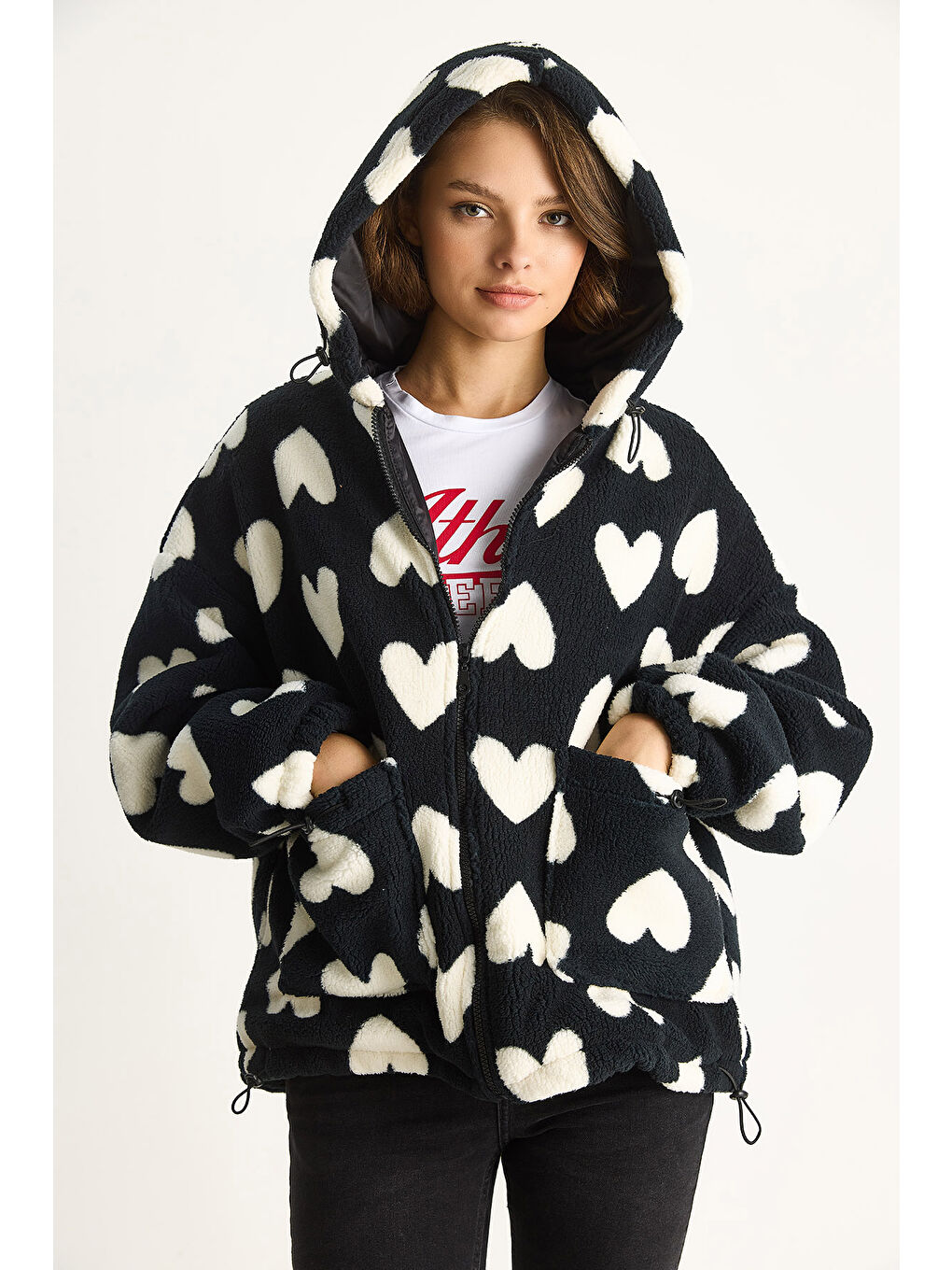 Siyah Kadın Kalpli Kapüşonlu Oversize Pelüş Mont RI-2