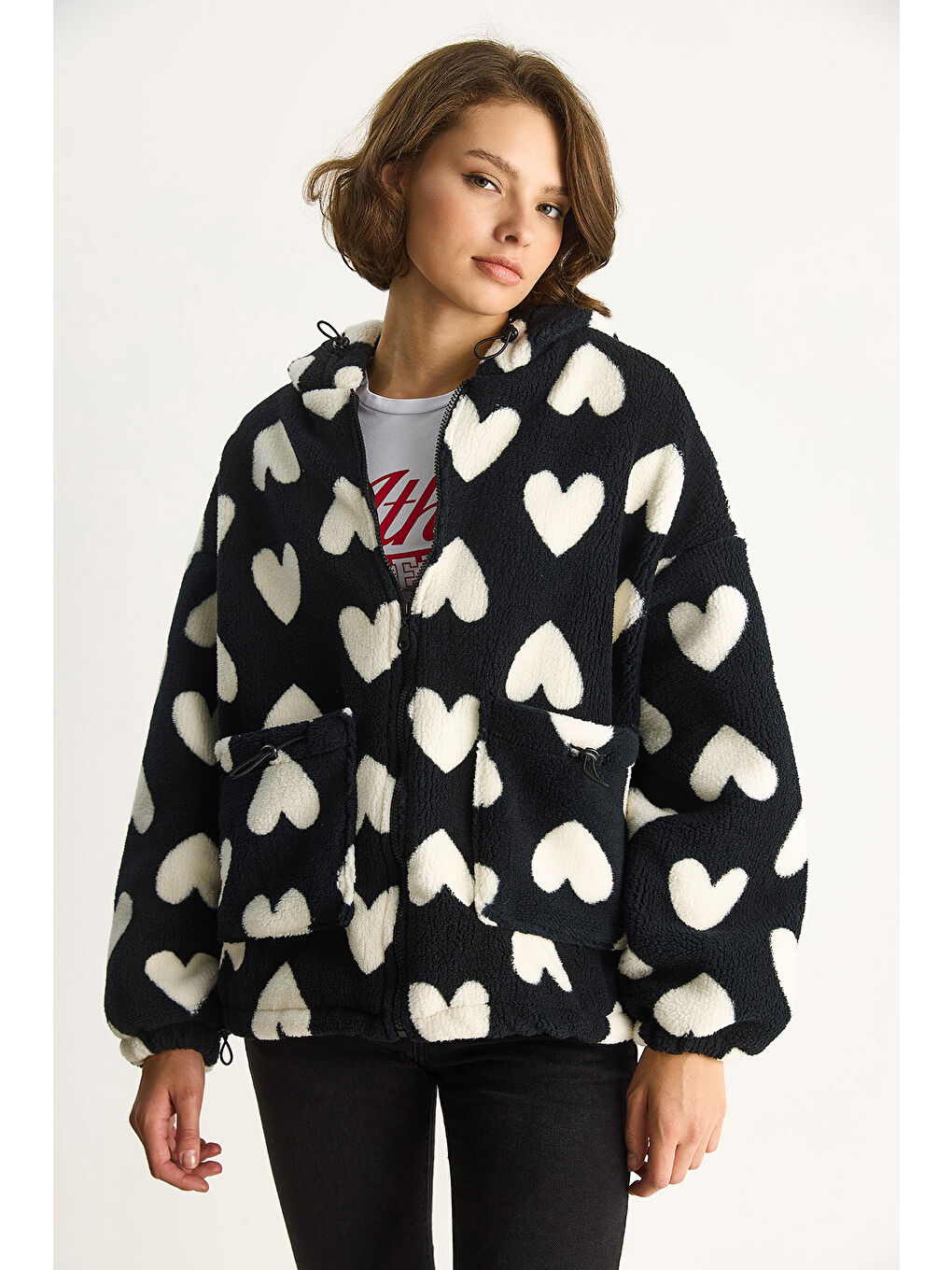 Siyah Kadın Kalpli Kapüşonlu Oversize Pelüş Mont RI-4