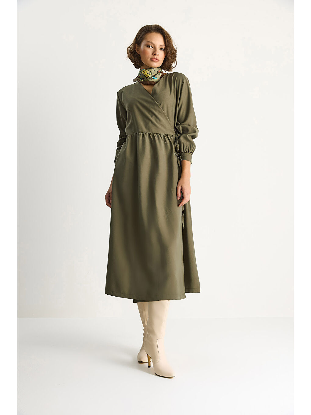 Haki Kadın Kruvaze Kapamalı Cep Detaylı Modal Uzun Elbise-1