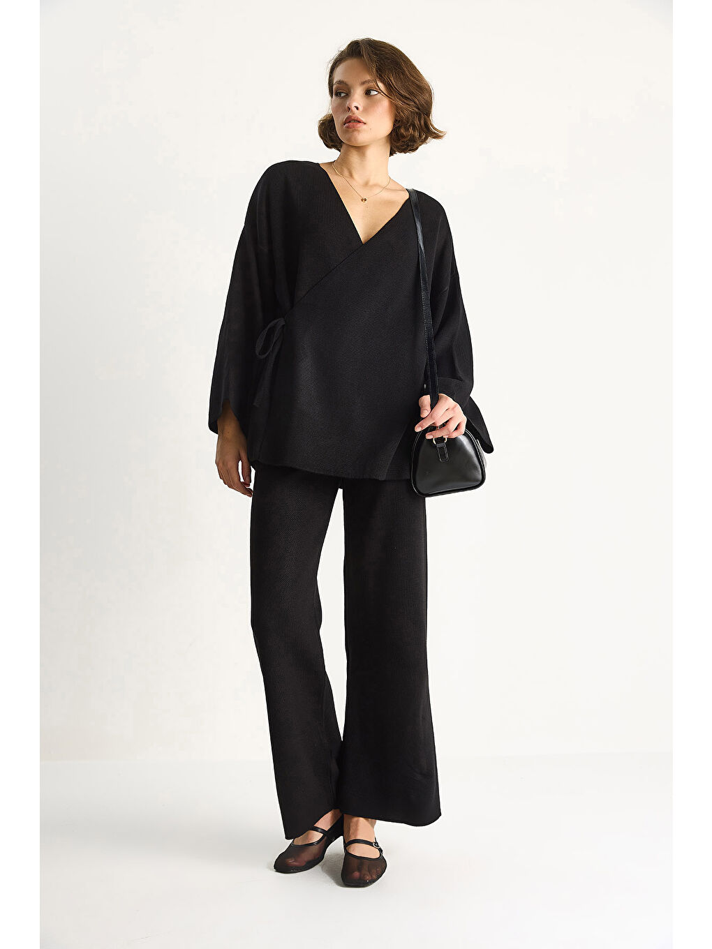 Siyah Kadın Kruvaze Triko Bluz & Yüksek Bel Pantolon Takım N-3