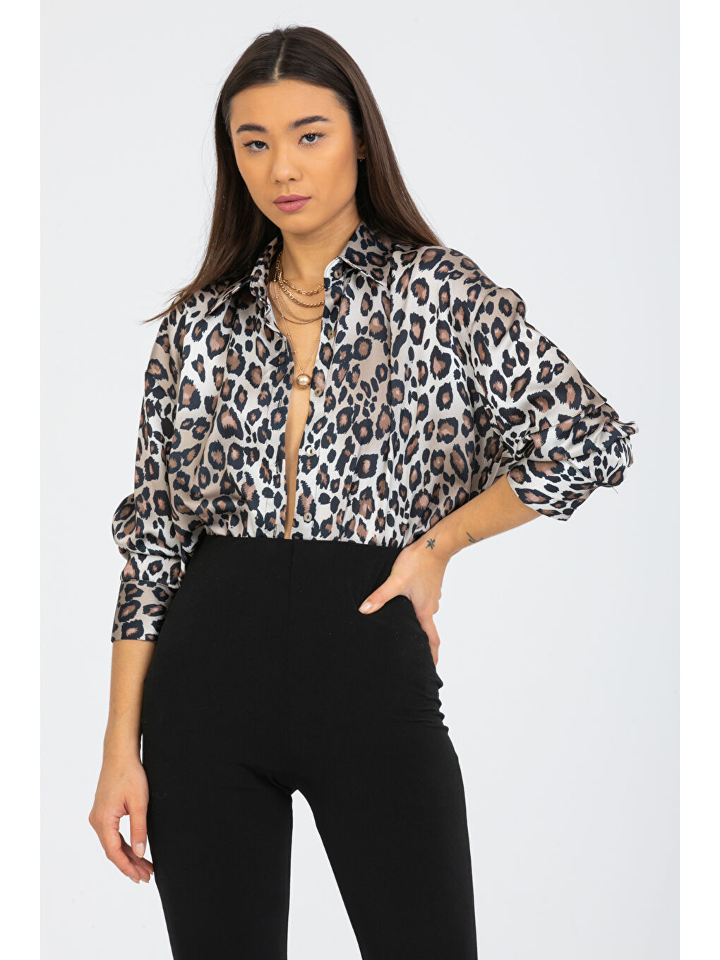 Bej Leopar Desenli  Salaş Oversize  Saten Gömlek-3