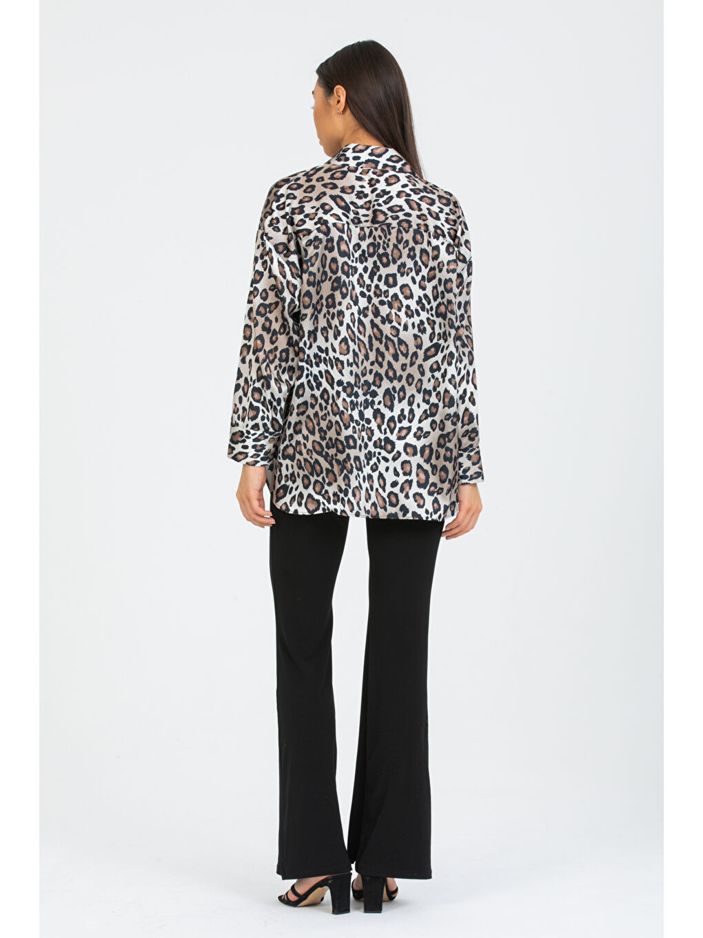 Bej Leopar Desenli  Salaş Oversize  Saten Gömlek-4