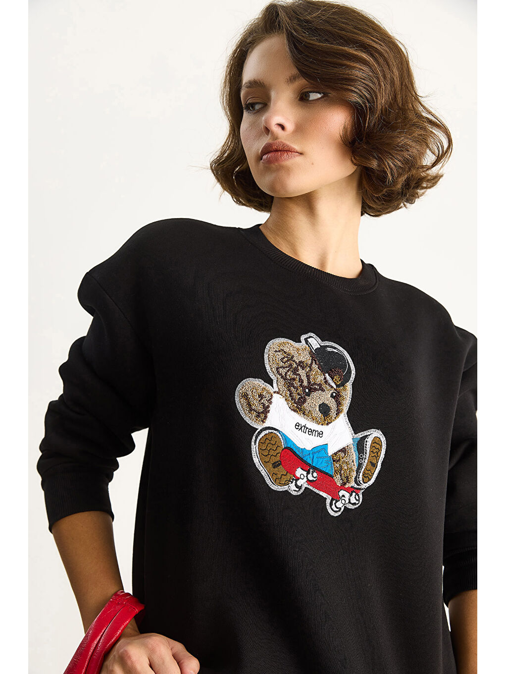 Siyah Kadın Teddy Nakış İşlemeli Bisiklet Yaka Salaş Sweatshirt-4