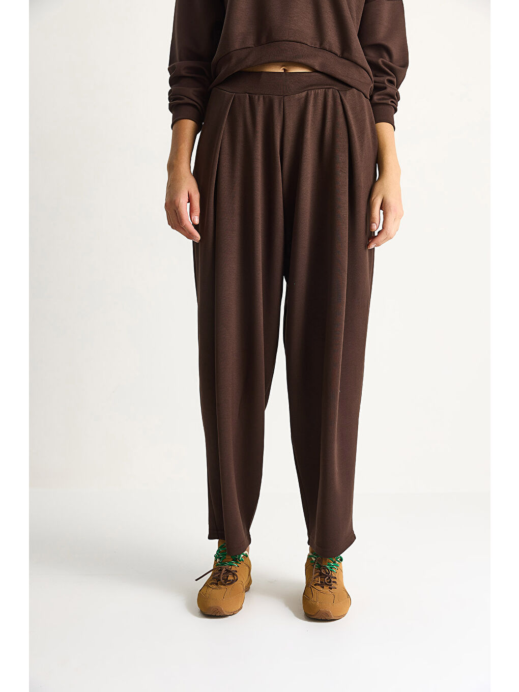 Kahverengi Kadın Yumuşuk Dokulu Polo Yaka Kısa Sweat Şalvar Viskon Dalgıç Takım-5