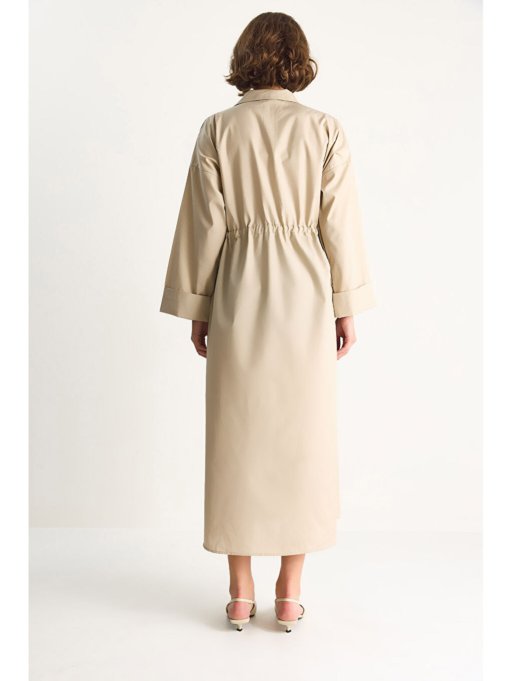 Bej Kadın Gömlek Yaka Uzun Kollu Bel Bağlamalı Cep Detaylı Poplin Elbise-6