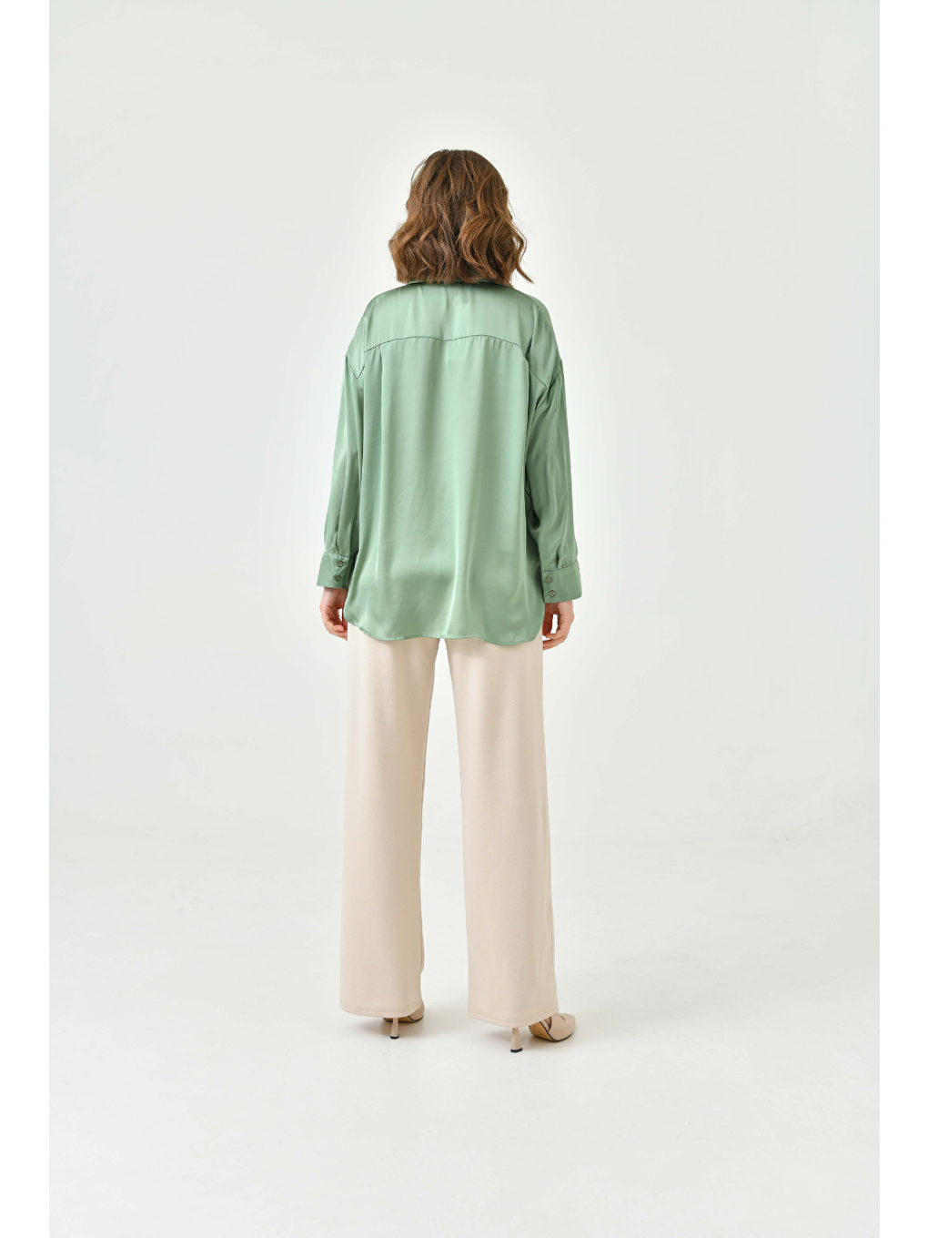 Pera Moda Yeşil Kadın Salaş Oversize Kesim İpek Saten Gömlek - 1