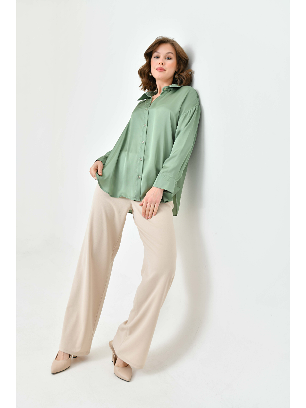 Pera Moda Yeşil Kadın Salaş Oversize Kesim İpek Saten Gömlek - 3