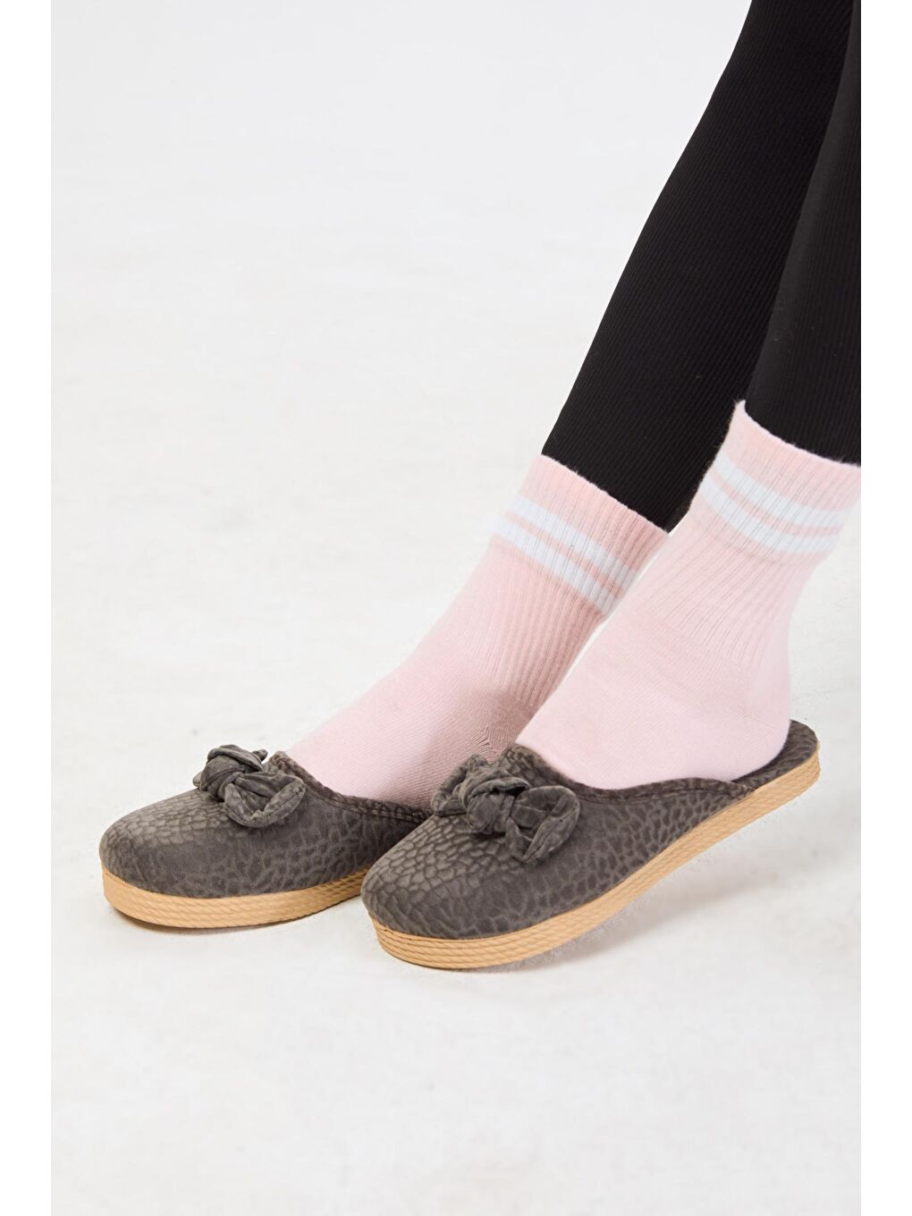 Kadın Antrasit Ev Terliği - 24206-1
