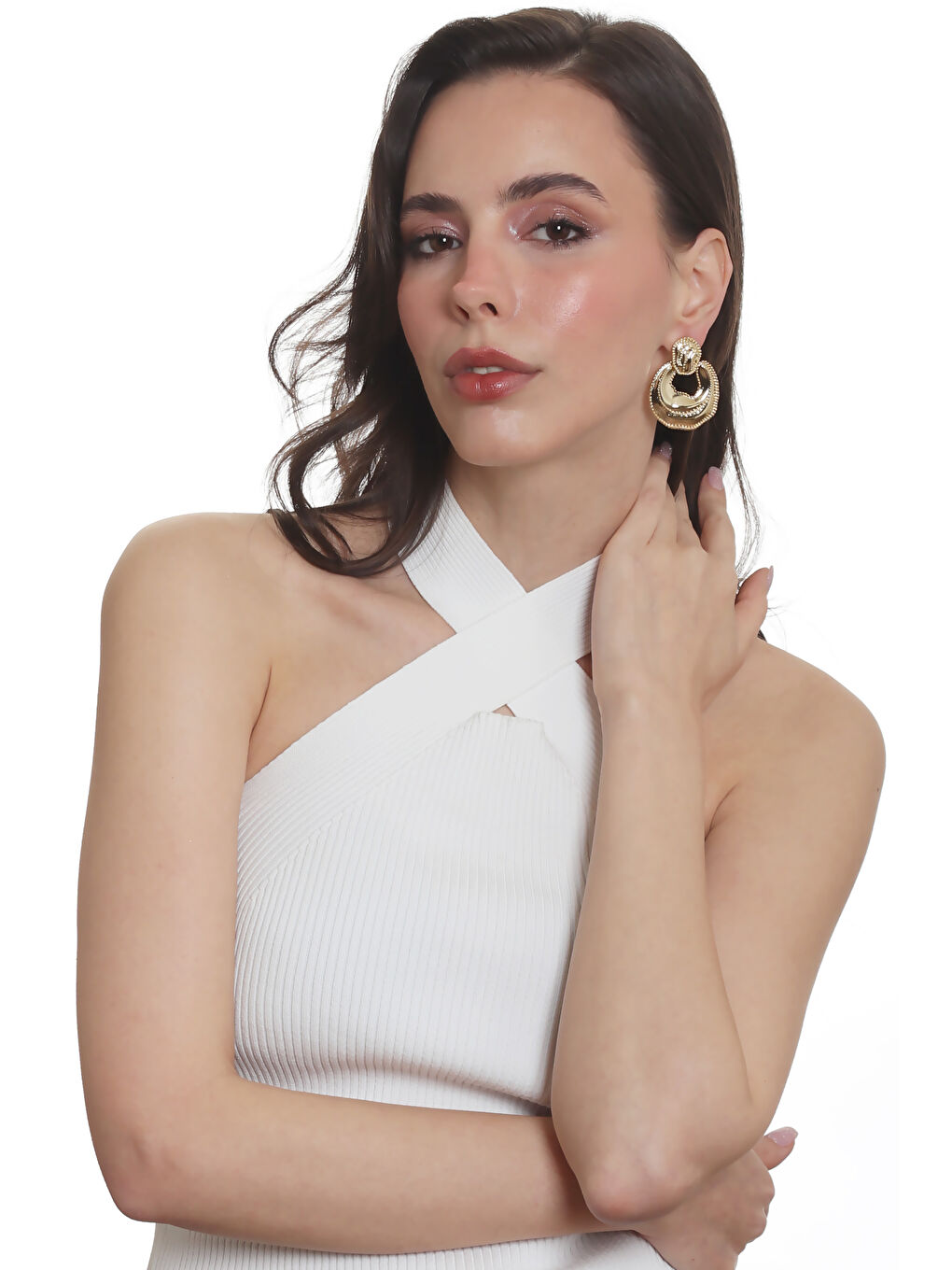 Sarı Kadın Yaprak Dokulu Çivili Model Çanta Formlu Küpe-6